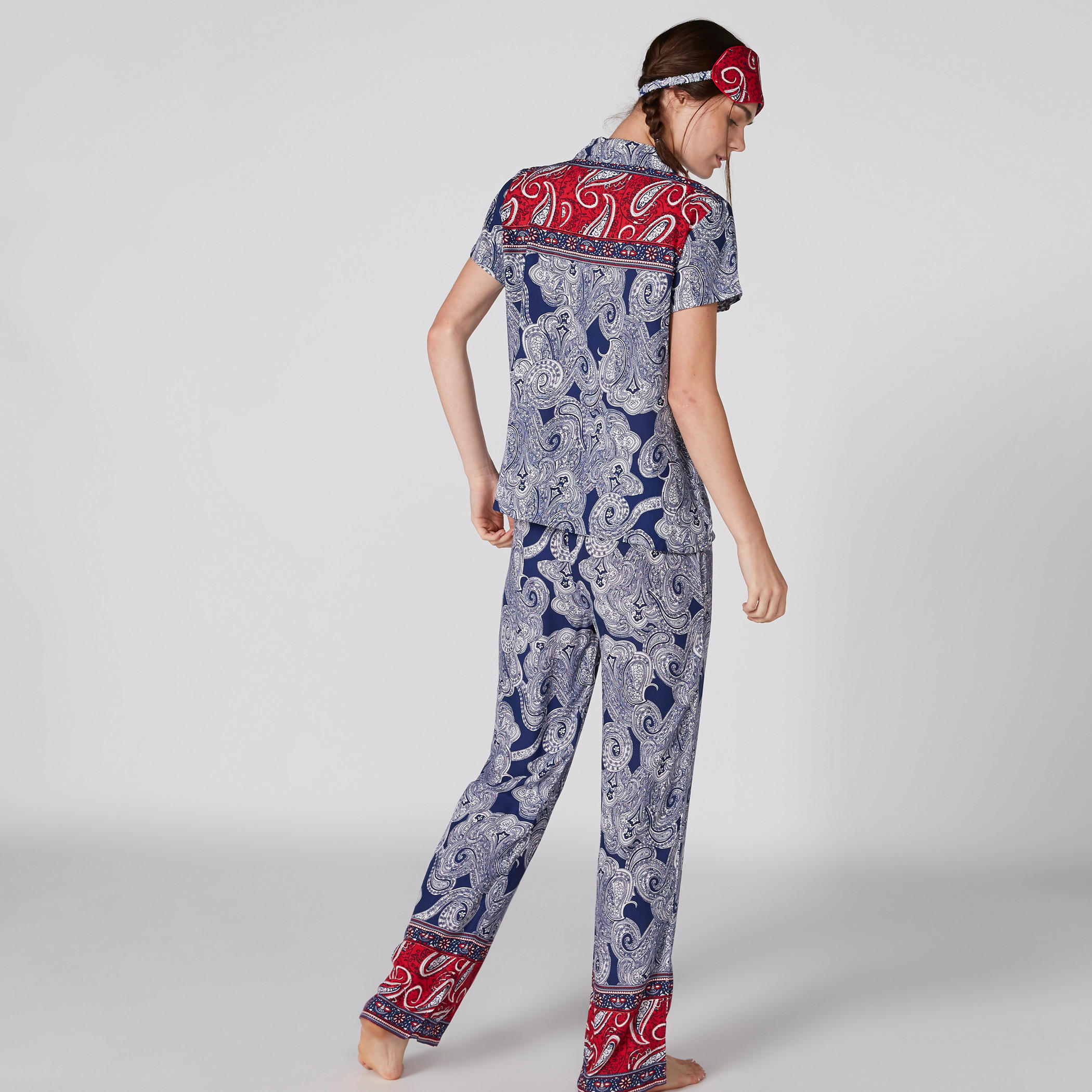 طقم بنطال بيجاما وتيشيرت بأكمام قصيرة وطبعات مع قناع للعين-women-clothing-nightwear-pyjamas-longsets-image-2