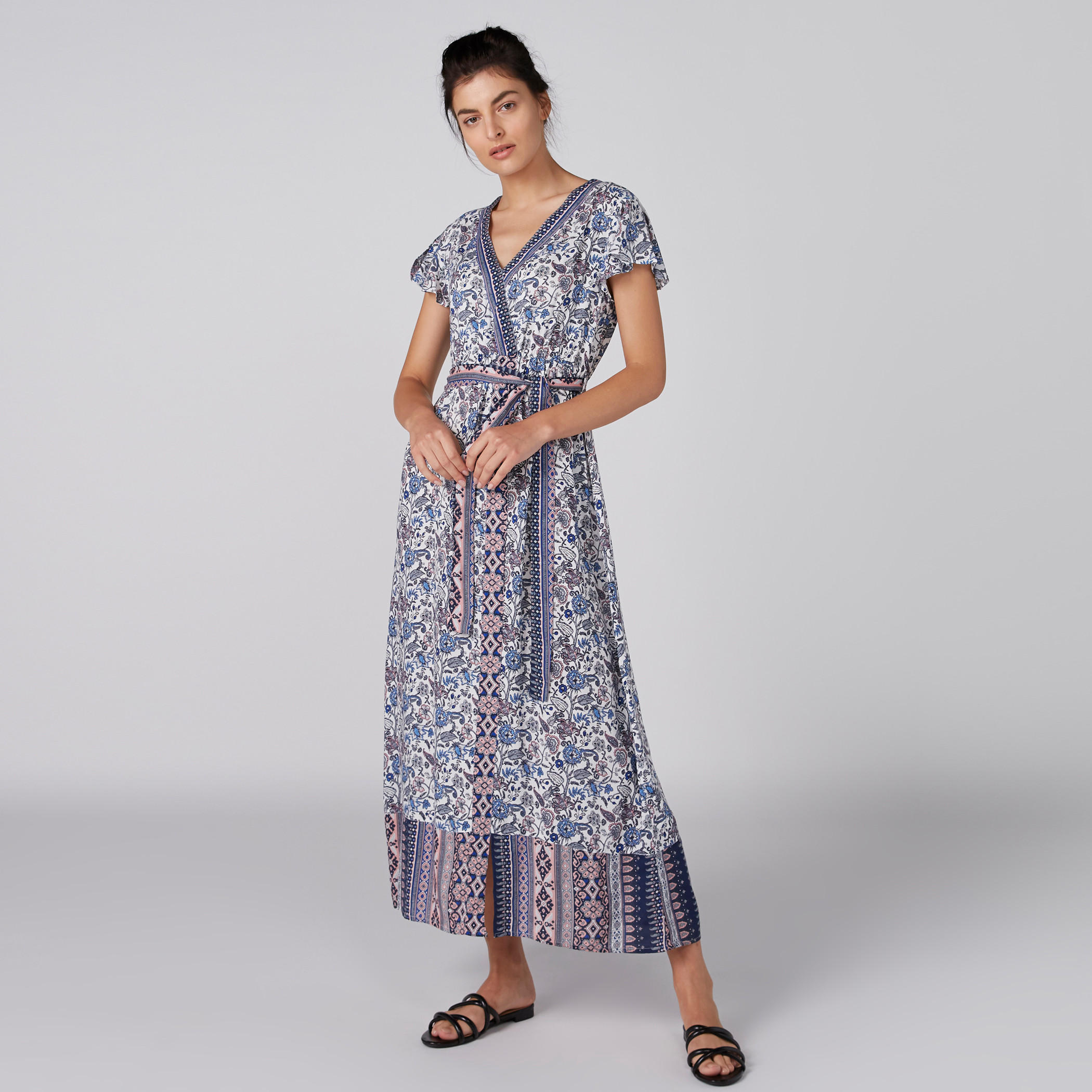 قميص نوم بياقة V وطبعات وأربطة-women-clothing-nightwear-nighties-image-3