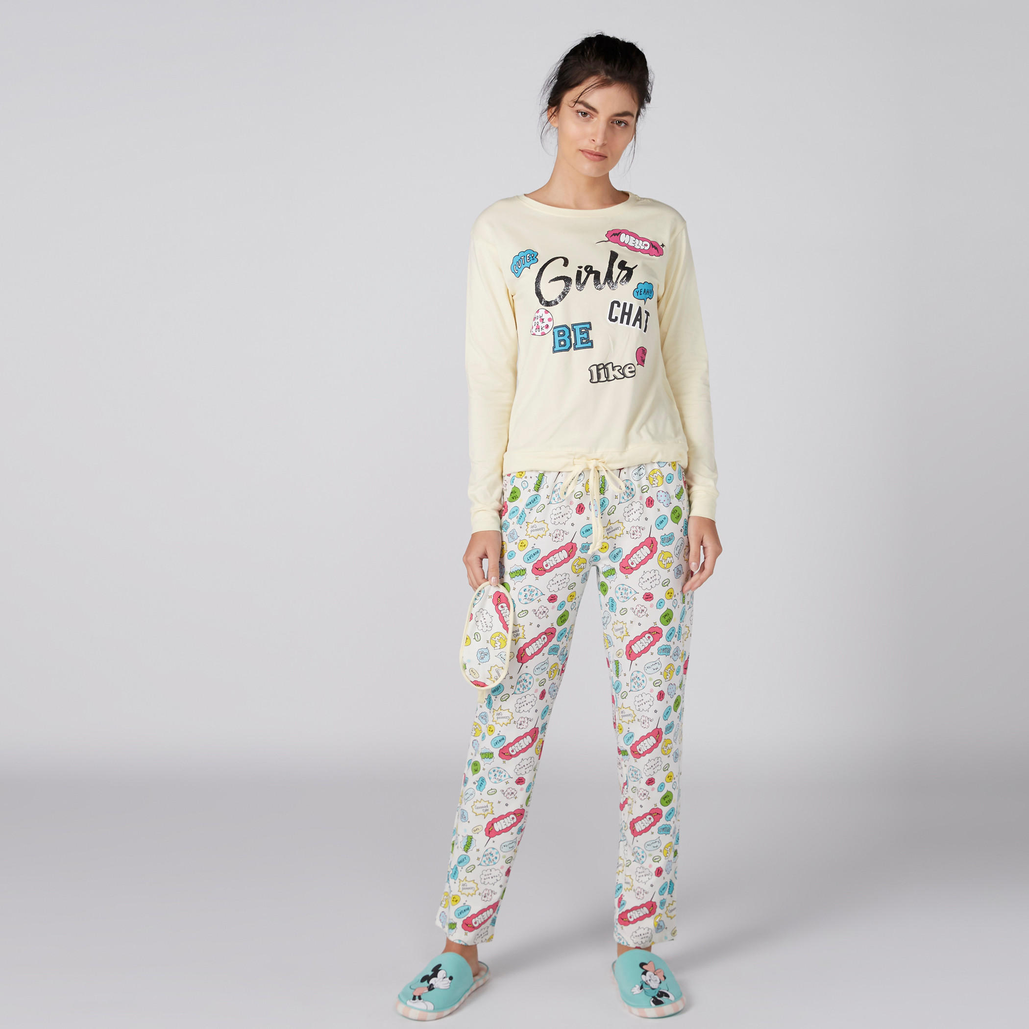 طقم بنطال بيجاما وتيشيرت بأكمام طويلة وطبعات-women-clothing-nightwear-pyjamas-longsets-image-3