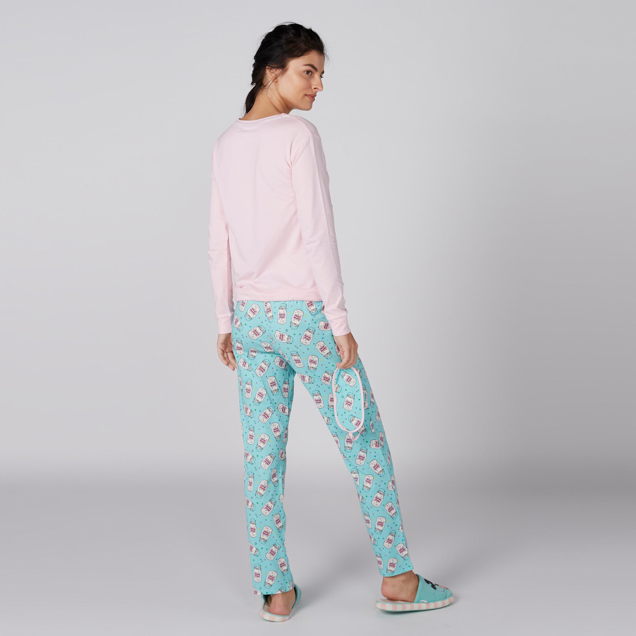 طقم بنطال بيجاما وتيشيرت بأكمام طويلة وطبعات-women-clothing-nightwear-pyjamas-longsets-image-2