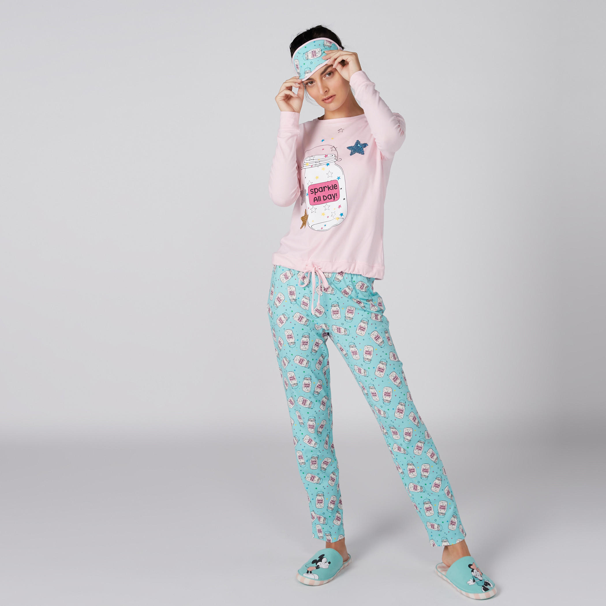 طقم بنطال بيجاما وتيشيرت بأكمام طويلة وطبعات-women-clothing-nightwear-pyjamas-longsets-image-3