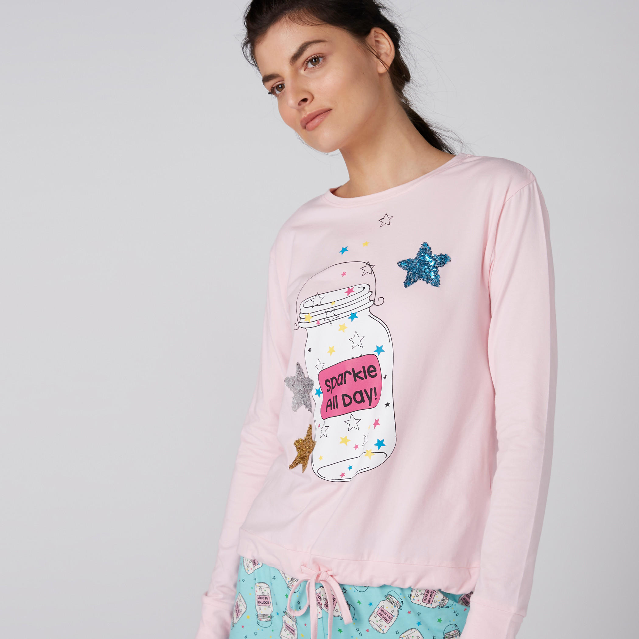 طقم بنطال بيجاما وتيشيرت بأكمام طويلة وطبعات-women-clothing-nightwear-pyjamas-longsets-image-4