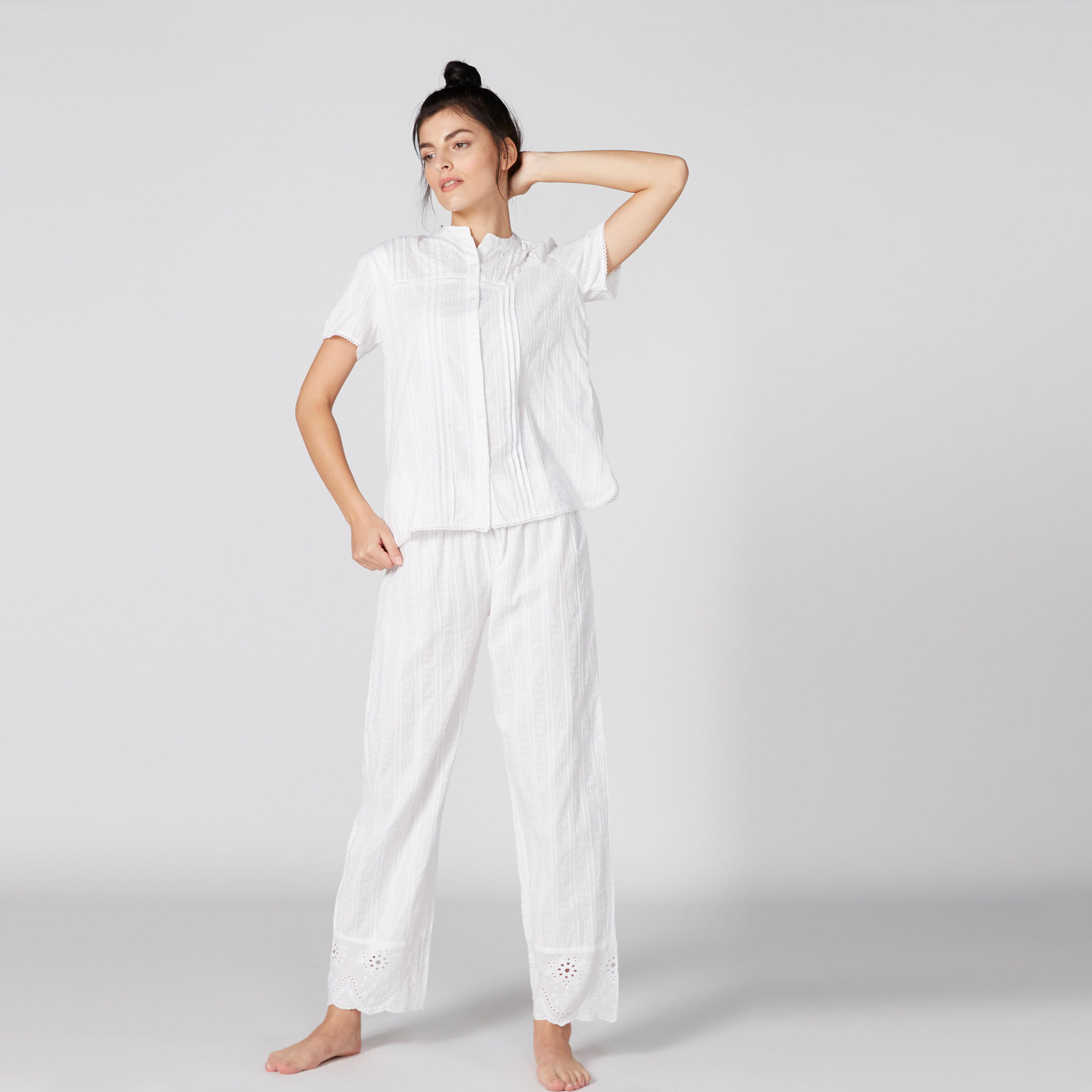 قميص بياقة ماندارين مع بنطال بيجاما شيفلي-women-clothing-nightwear-pyjamas-longsets-image-2