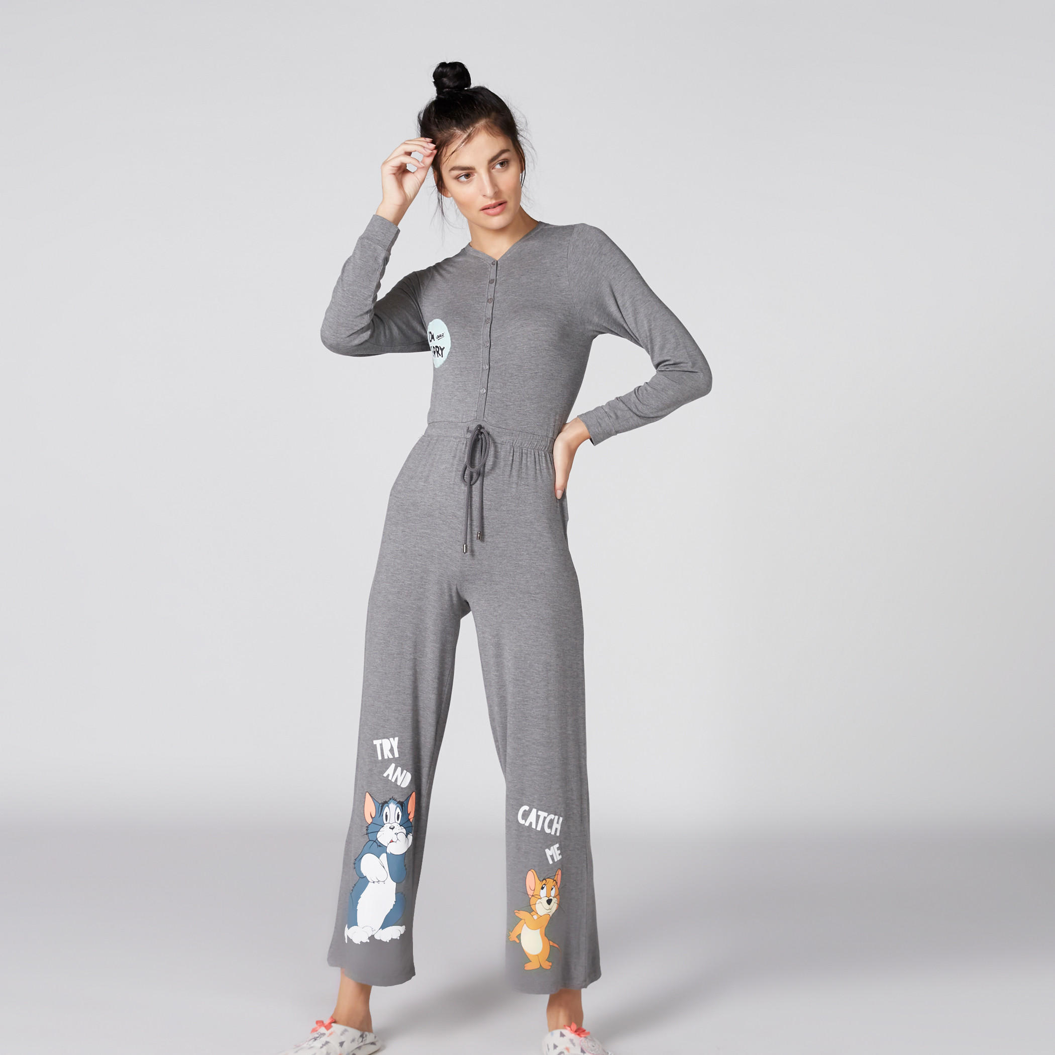 أفرول بأكمام طويلة وأربطة وطبعات توم آند جيري-women-clothing-nightwear-nighties-image-3