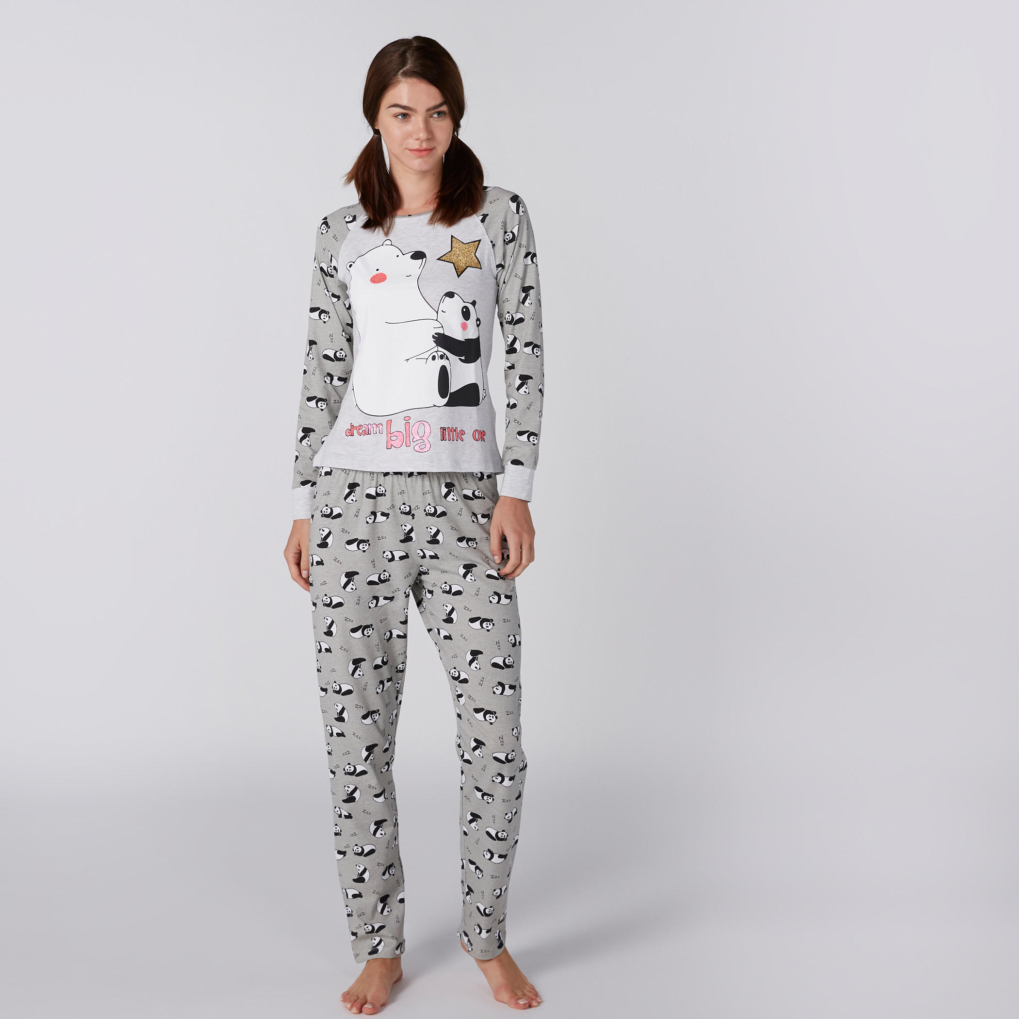 طقم بيجاما من بنطال وتيشيرت بطبعات-women-clothing-nightwear-pyjamas-longsets-image-3