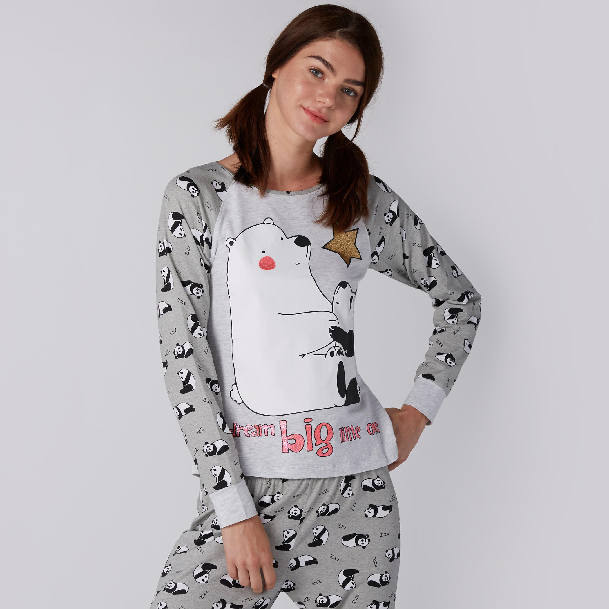 طقم بيجاما من بنطال وتيشيرت بطبعات-women-clothing-nightwear-pyjamas-longsets-image-2