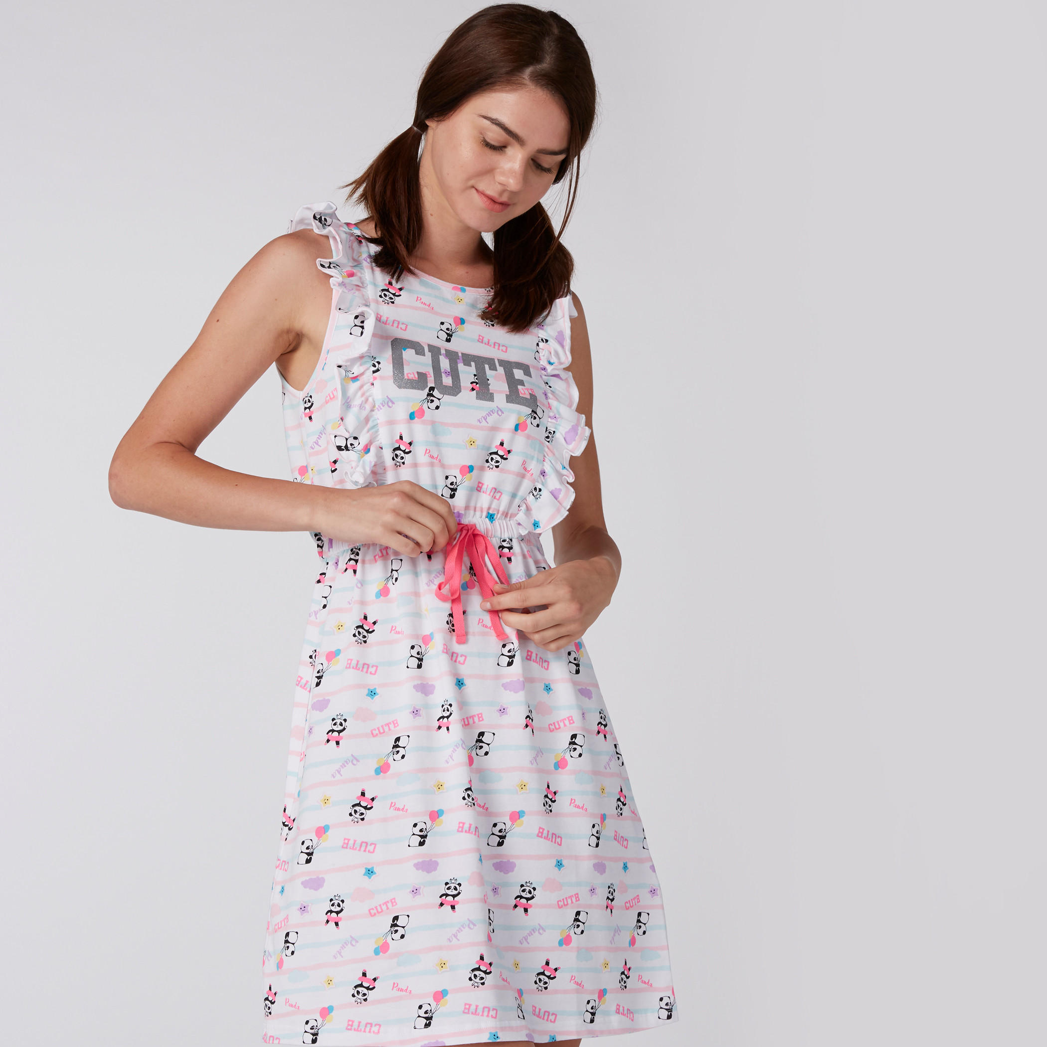 قميص نوم دون أكمام بتفاصيل كشكش وأربطة بطبعات-women-clothing-nightwear-nighties-image-1