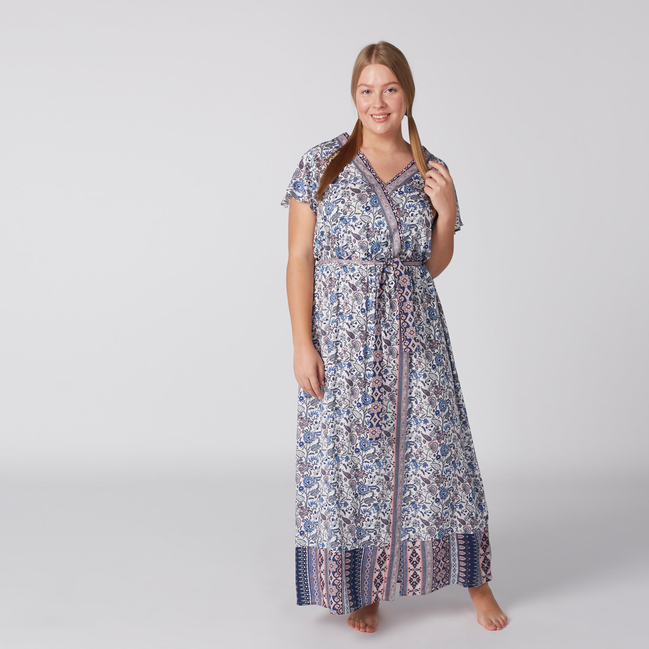 قميص نوم طويل بأكمام قصيرة وأربطة وطبعات-women-clothing-nightwear-nighties-image-2