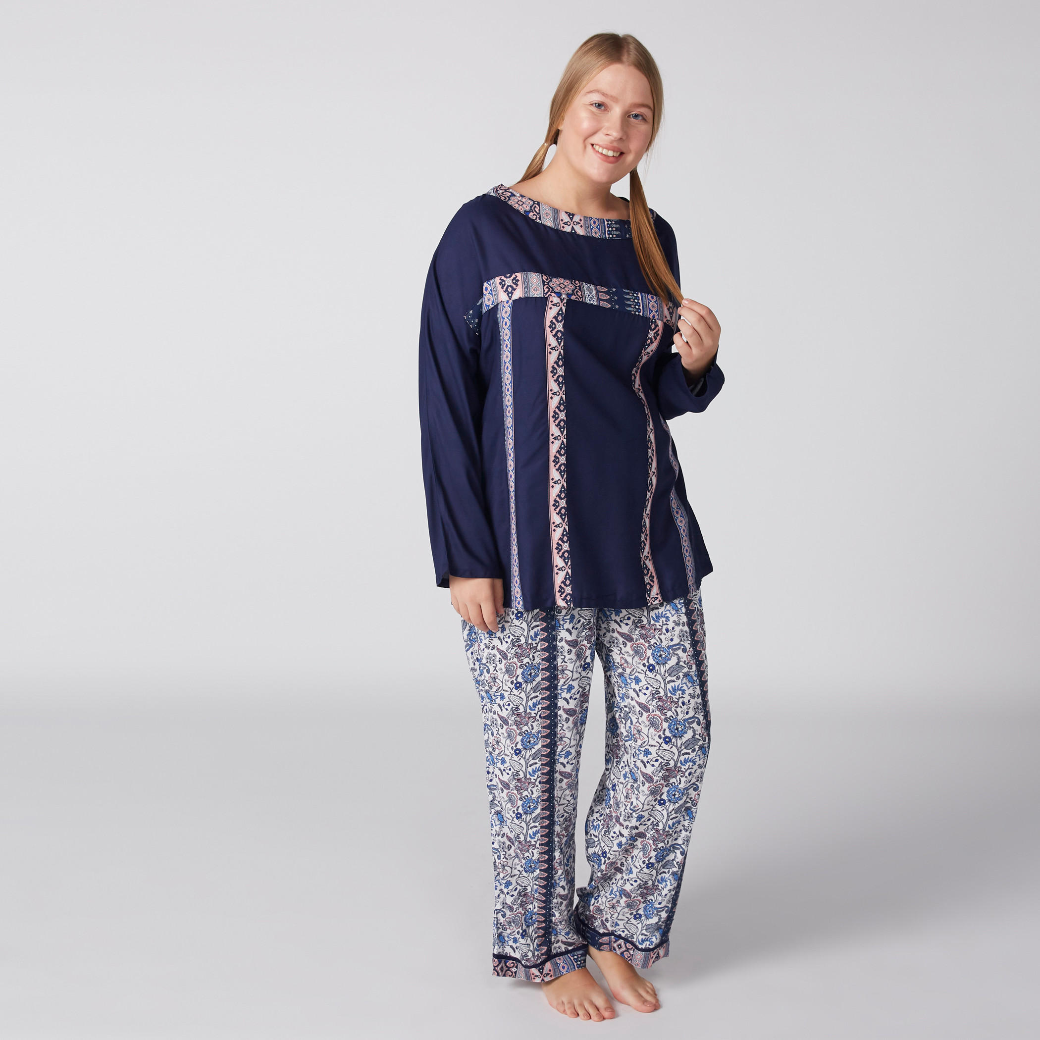 Printed Top and Pyjama Set-women-clothing-nightwear-pyjamas-longsets-image-2