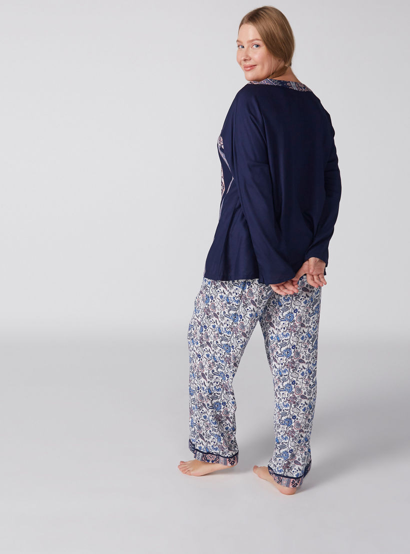 Printed Top and Pyjama Set-women-clothing-nightwear-pyjamas-longsets-image-4