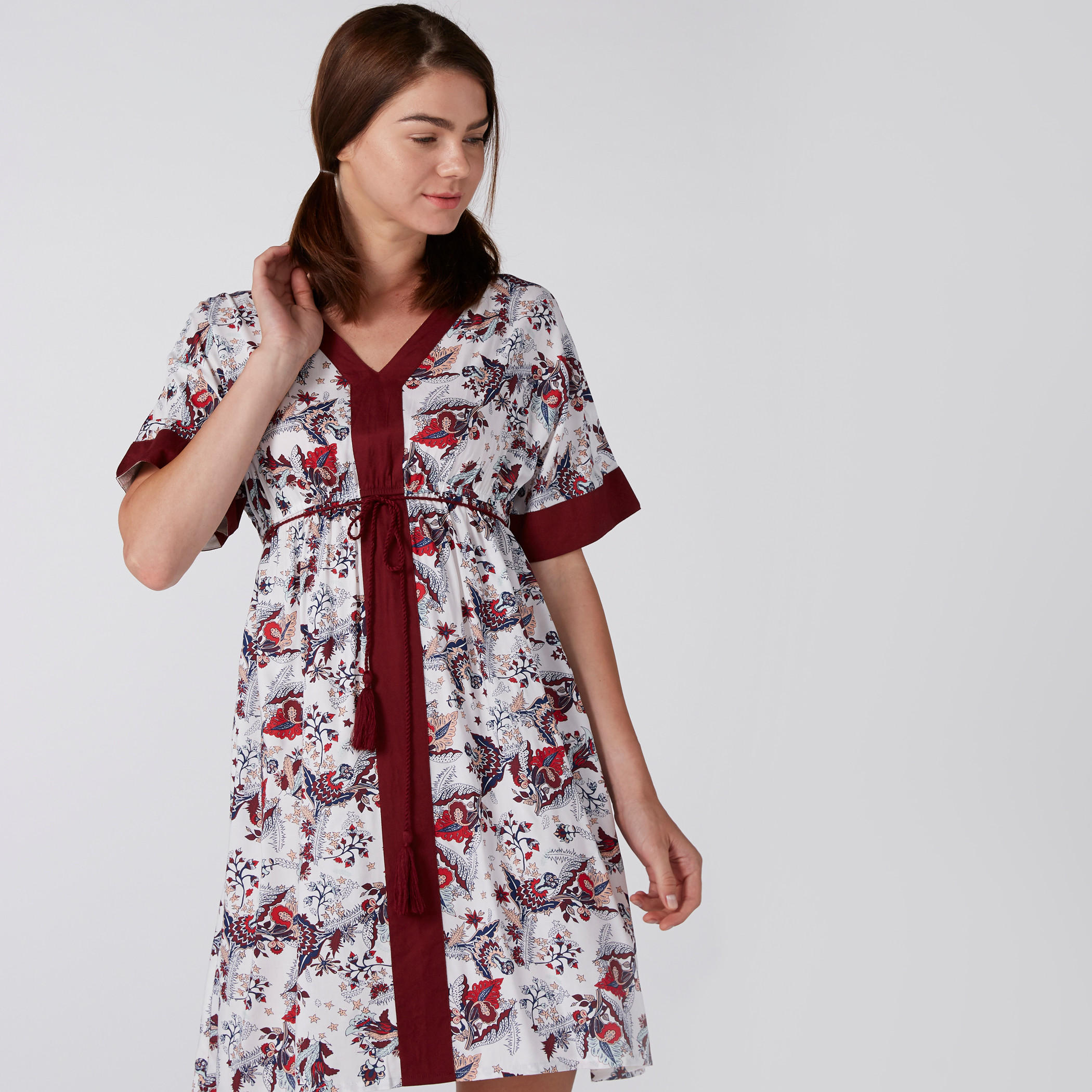 قميص نوم بياقة فولت وأكمام قصيرة وطبعات-women-clothing-nightwear-nighties-image-4