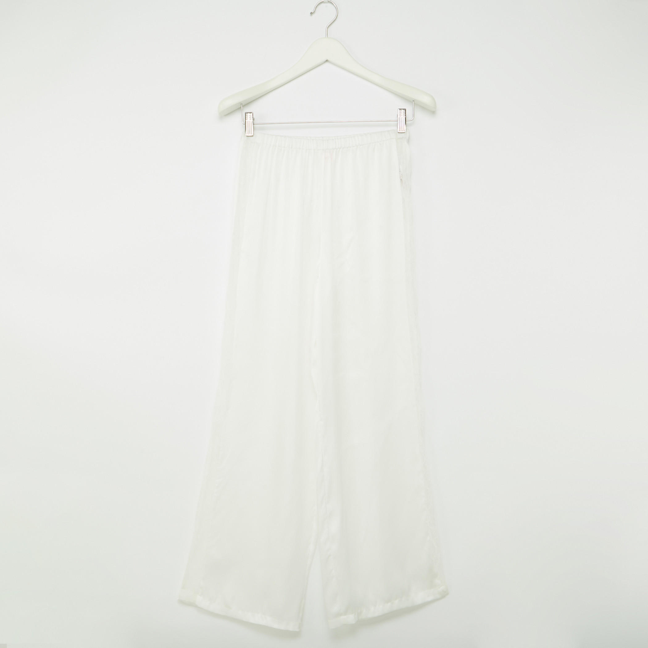 طقم بنطال وبلوزة دون أكمام بياقة V وفيونكة-women-clothing-nightwear-pyjamas-longsets-image-4