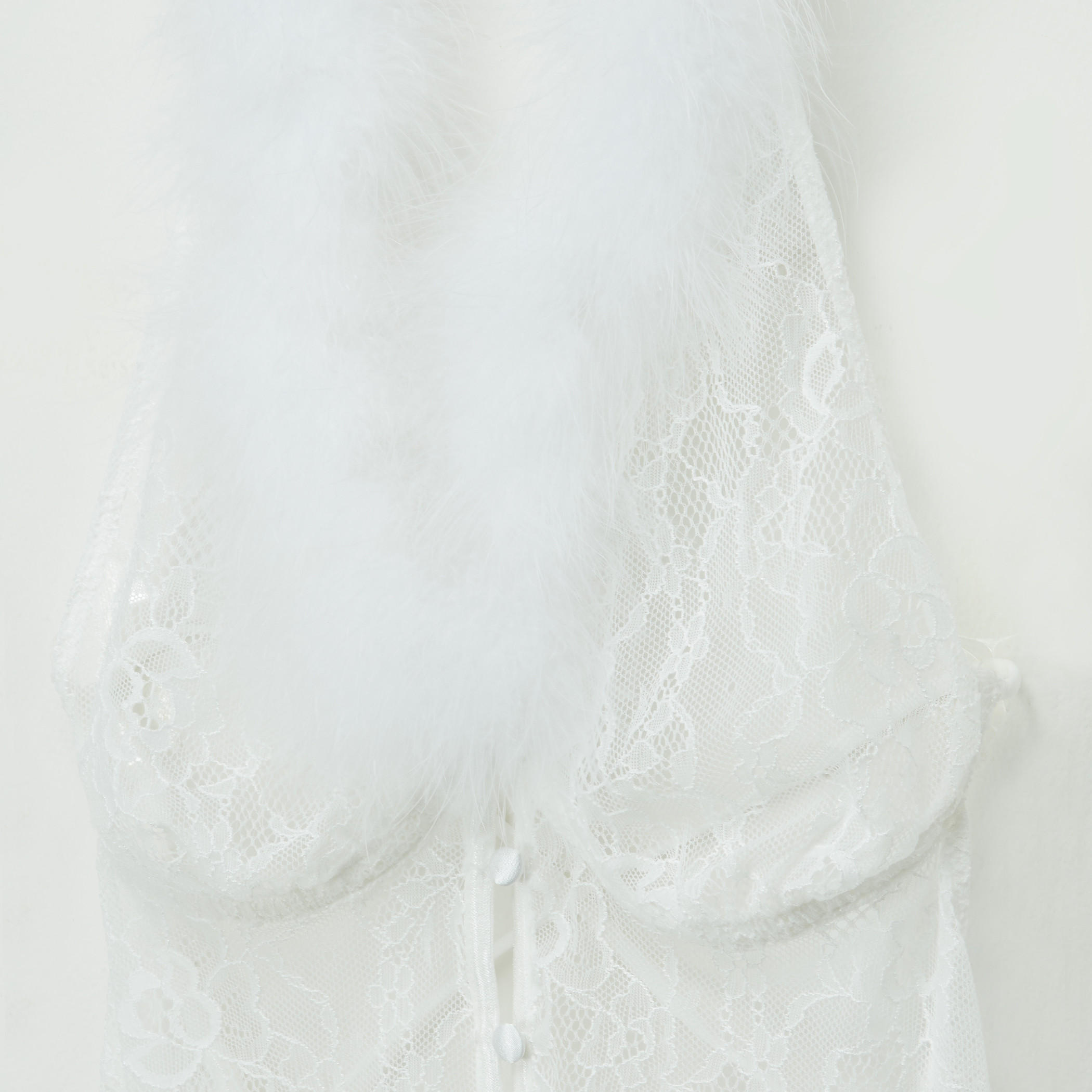 مونوكيني بتفاصيل دانتيل وقطيفة وأربطة-women-clothing-lingerie-babydollsandbodysuits-image-3