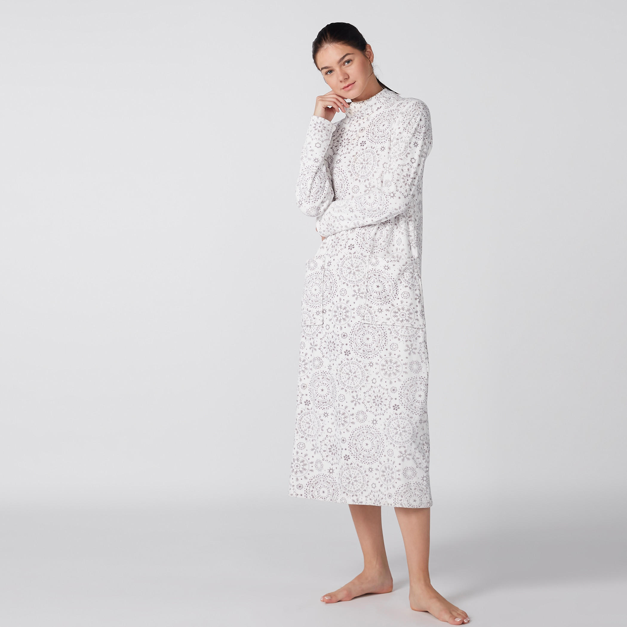 قميص نوم بأكمام طويلة وطبعات-women-clothing-nightwear-nighties-image-1