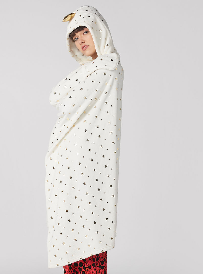 بونشو بقبعة وتزيينات وطبعات-women-clothing-nightwear-robes-image-2