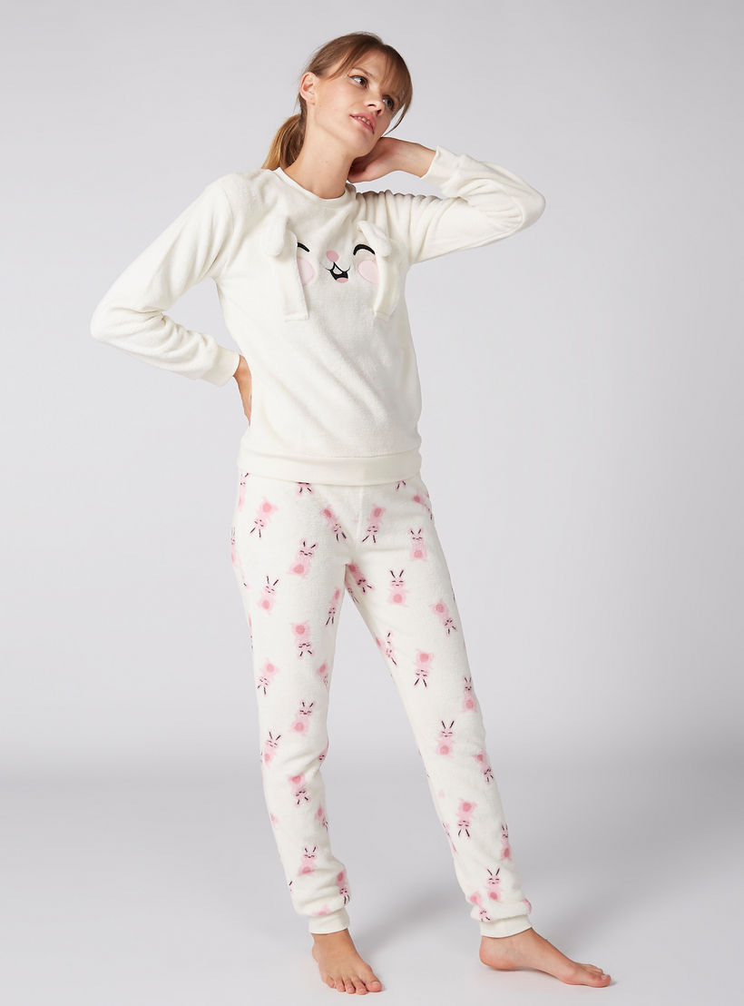 بنطال رياضي بطبعات مع سويت شيرت قطيفة بياقة مستديرة-women-clothing-nightwear-pyjamas-longsets-image-3