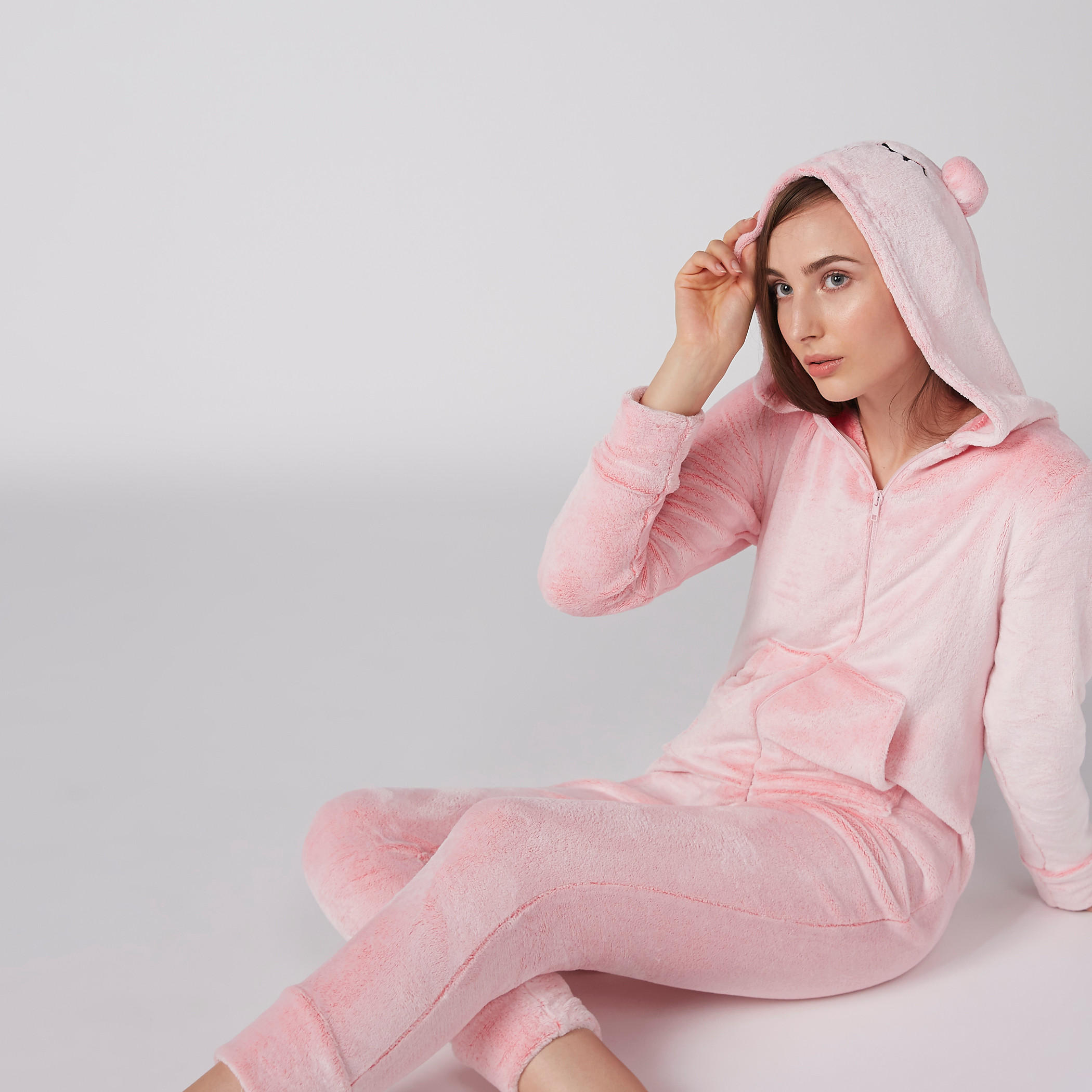 أفرول بارز الملمس بقبعة وأكمام طويلة وسحّاب إغلاق-women-clothing-nightwear-nighties-image-2