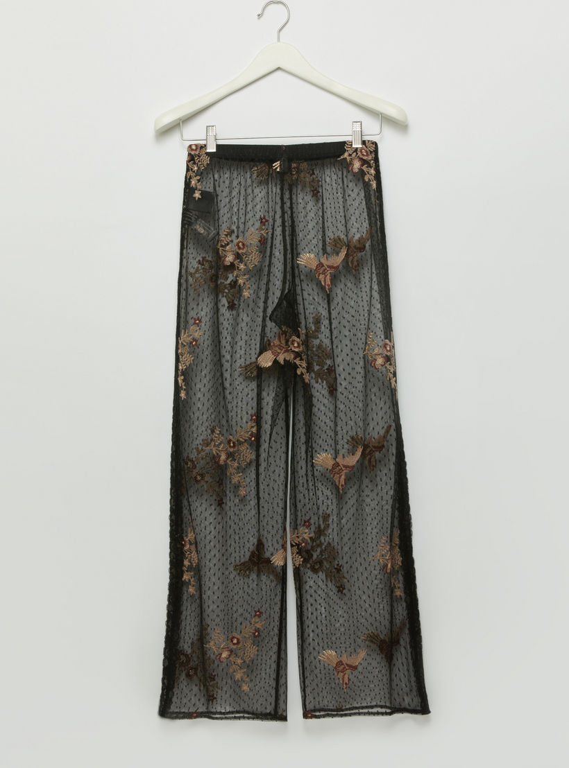 طقم بنطال بيجاما وبلوزة بتفاصيل دانتيل-women-clothing-nightwear-pyjamas-longsets-image-5