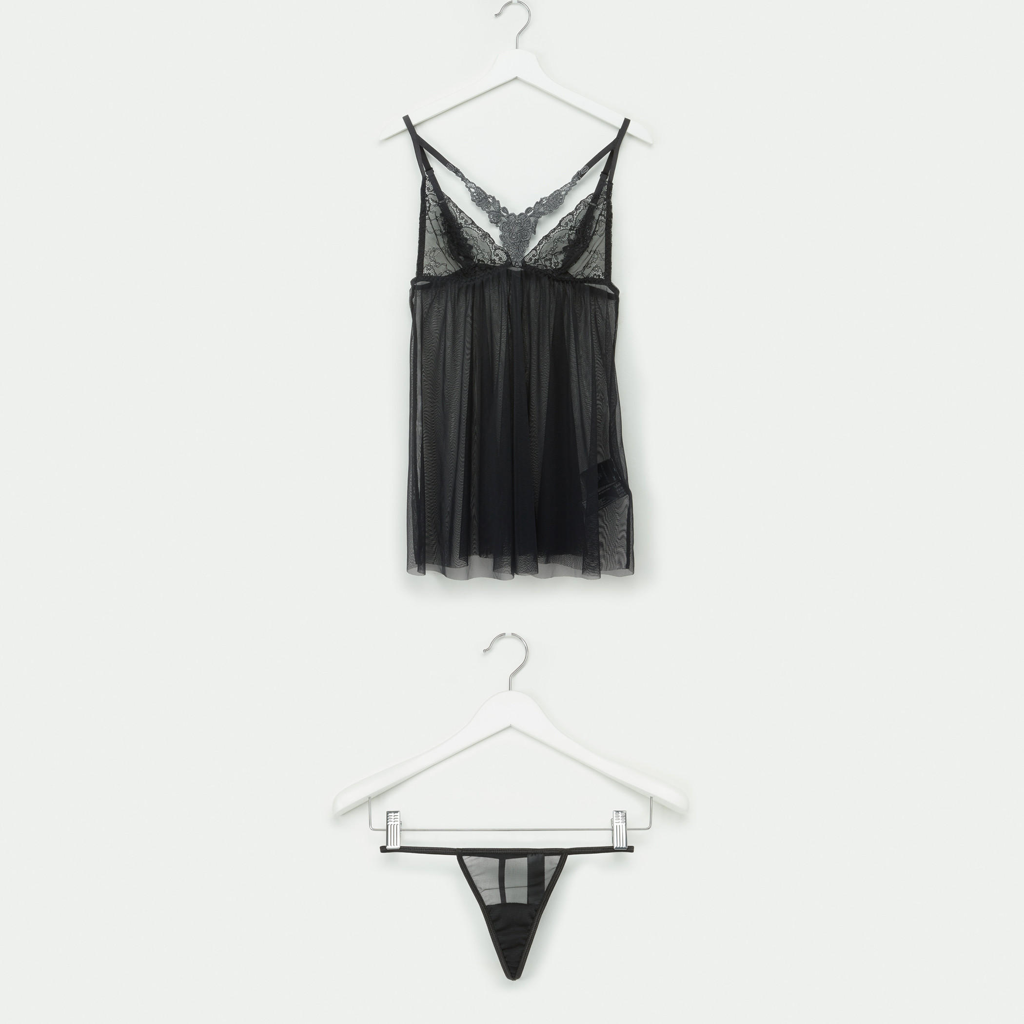 بيبي دول بتفاصيل دانتيل مع ثونج-women-clothing-lingerie-babydollsandbodysuits-image-1