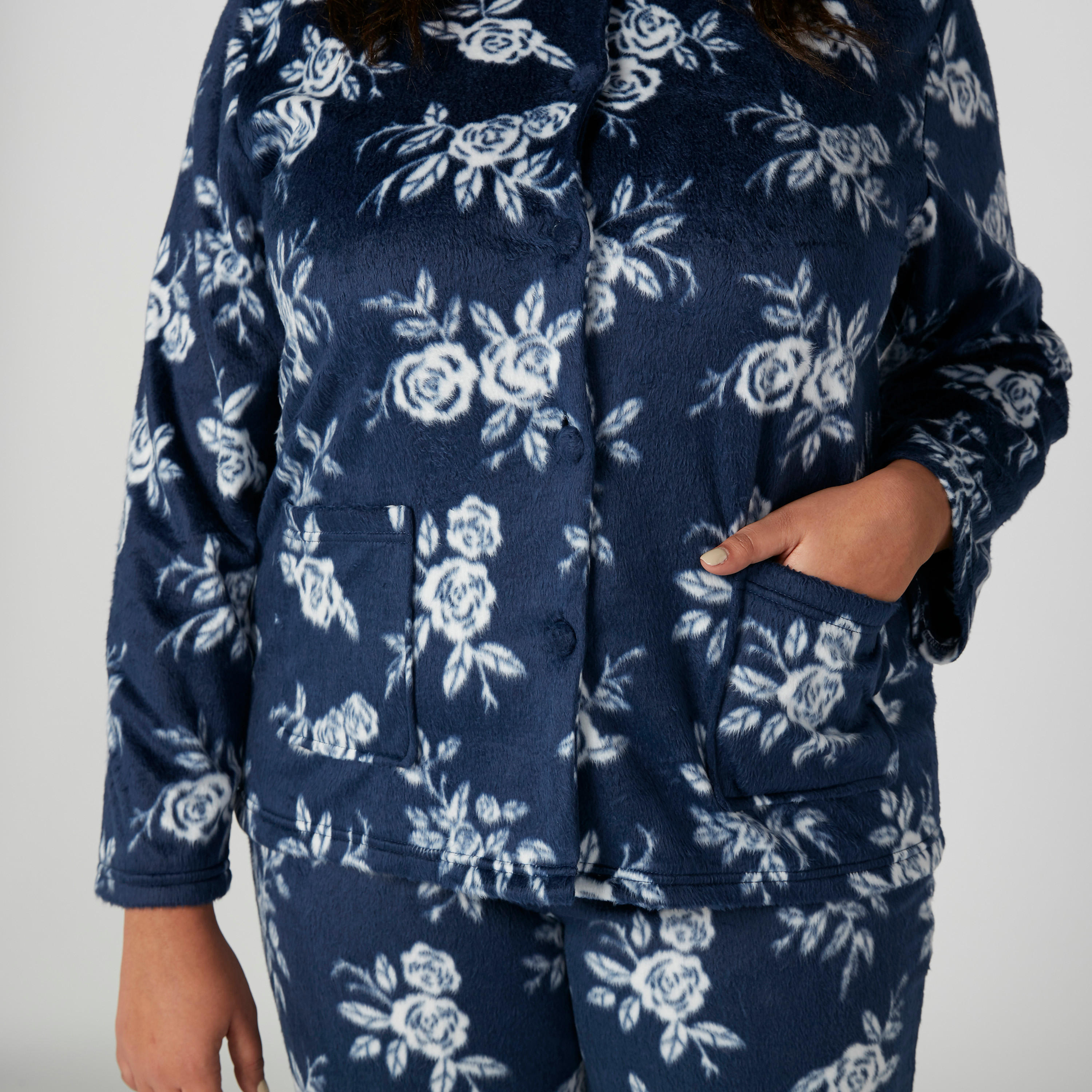 طقم بنطال بيجاما وقميص بأكمام طويلة وطبعات أزهار-women-clothing-nightwear-pyjamas-longsets-image-4