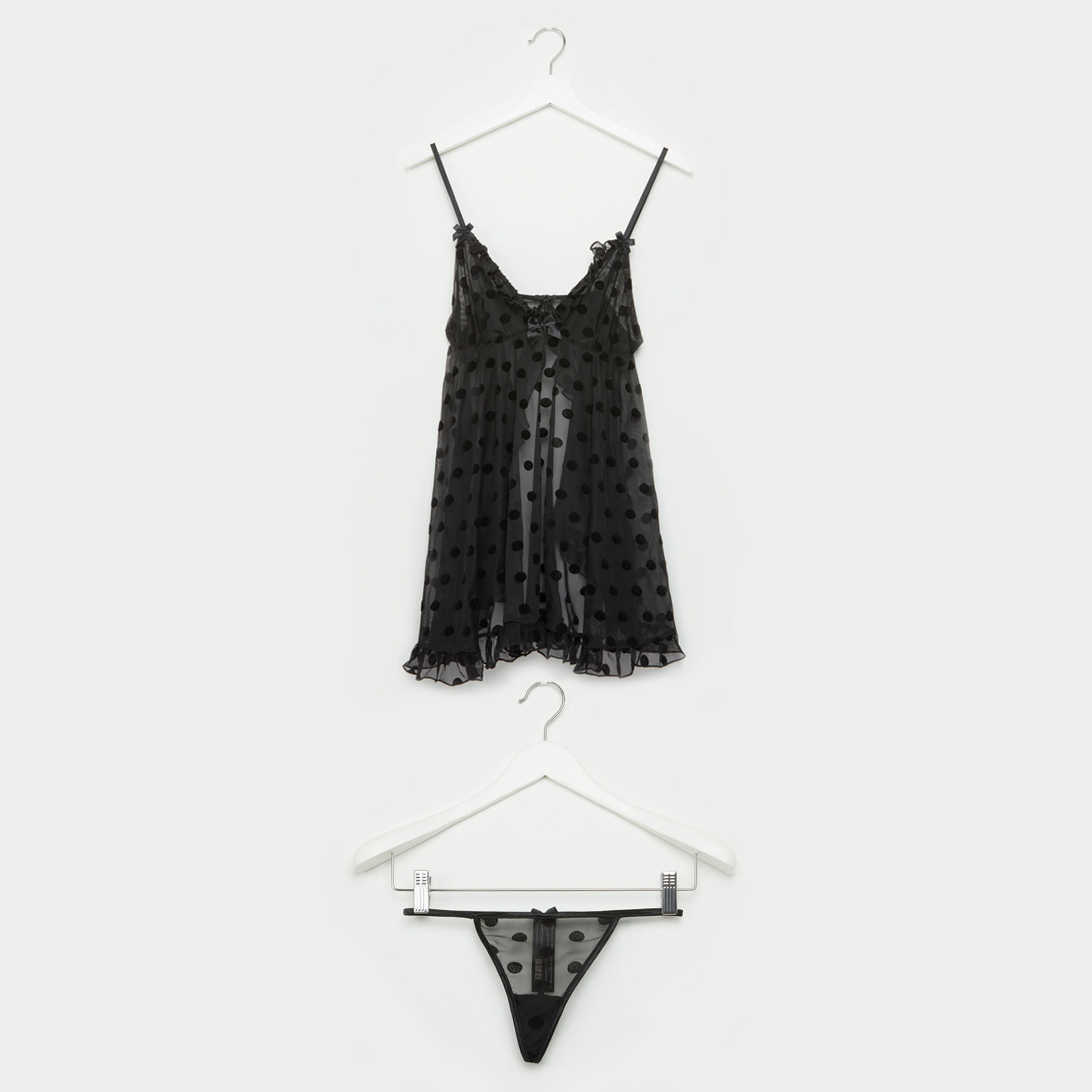 بيبي دول دانتيل بطبعات منقّطة مع ثونج-women-clothing-lingerie-lingeriesets-image-1
