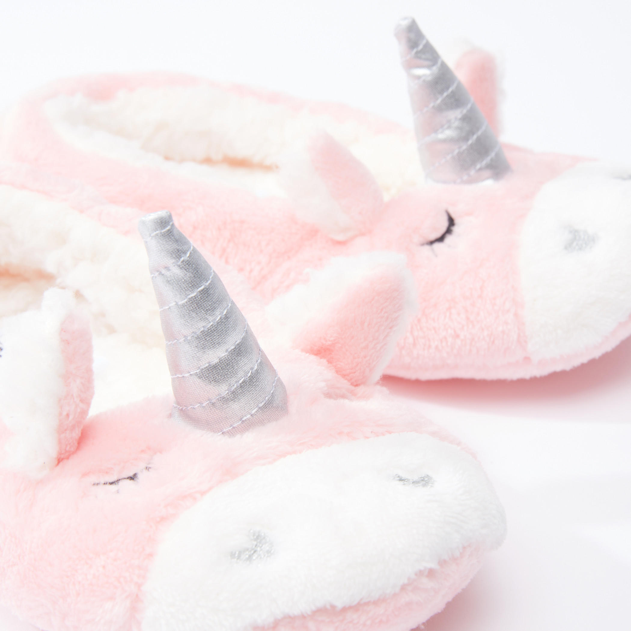 حذاء قطيفة سهل الارتداء لغرفة النوم بتزيينات-women-clothing-nightwear-bedroomslippers-image-4