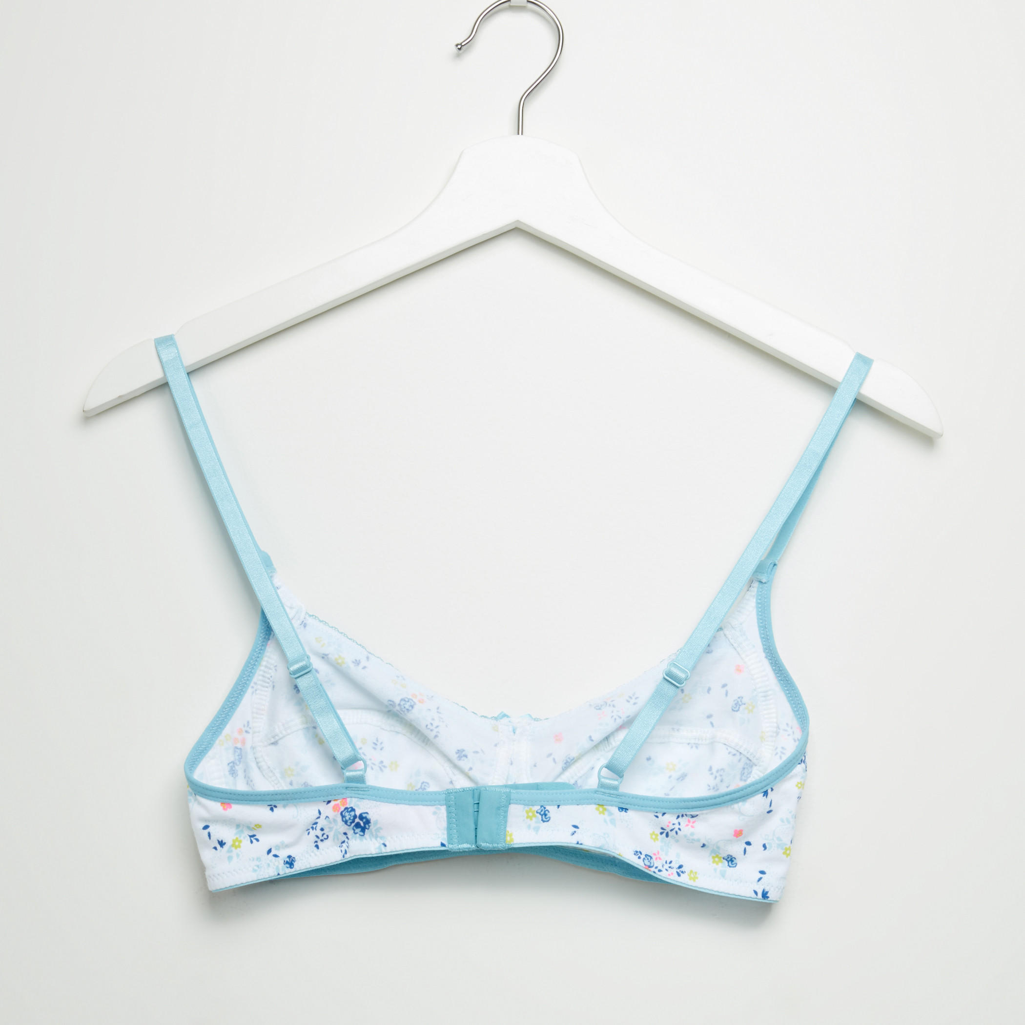 صدريّة بمشبك إغلاق وتفاصيل دانتيل - طقم من قطعتين متنوعتين-women-clothing-lingerie-bras-image-3