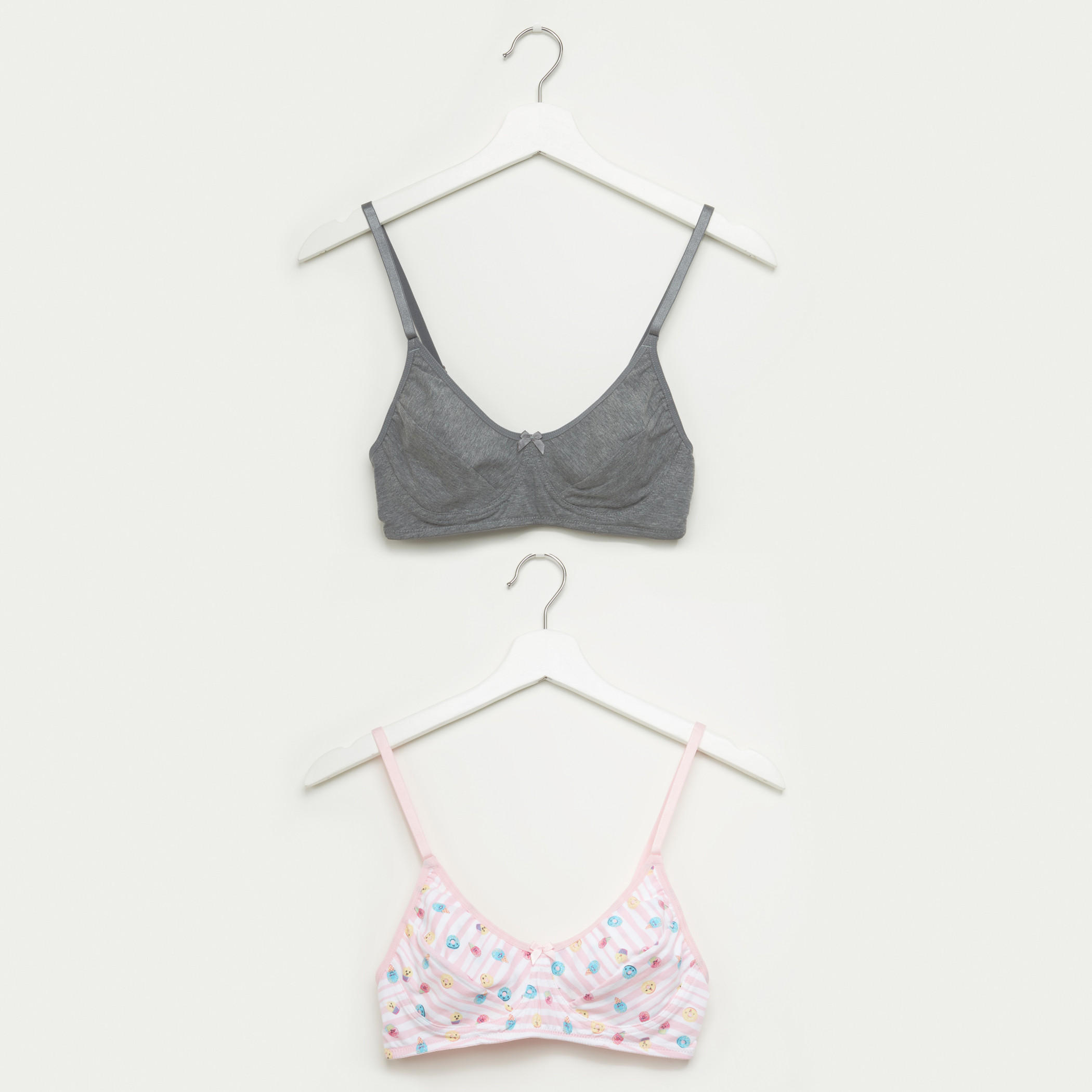 صدريّة بتفاصيل فيونكة ومشبك إغلاق - طقم من قطعتين-women-clothing-lingerie-bras-image-1
