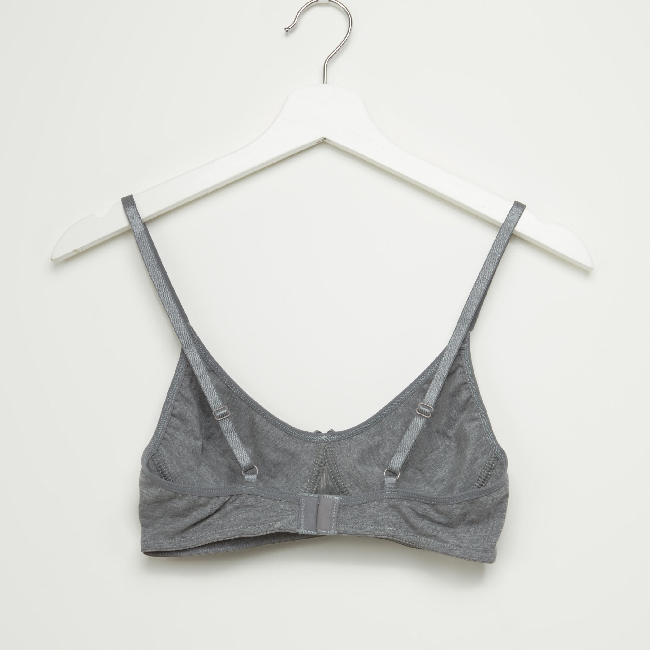 صدريّة بتفاصيل فيونكة ومشبك إغلاق - طقم من قطعتين-women-clothing-lingerie-bras-image-5