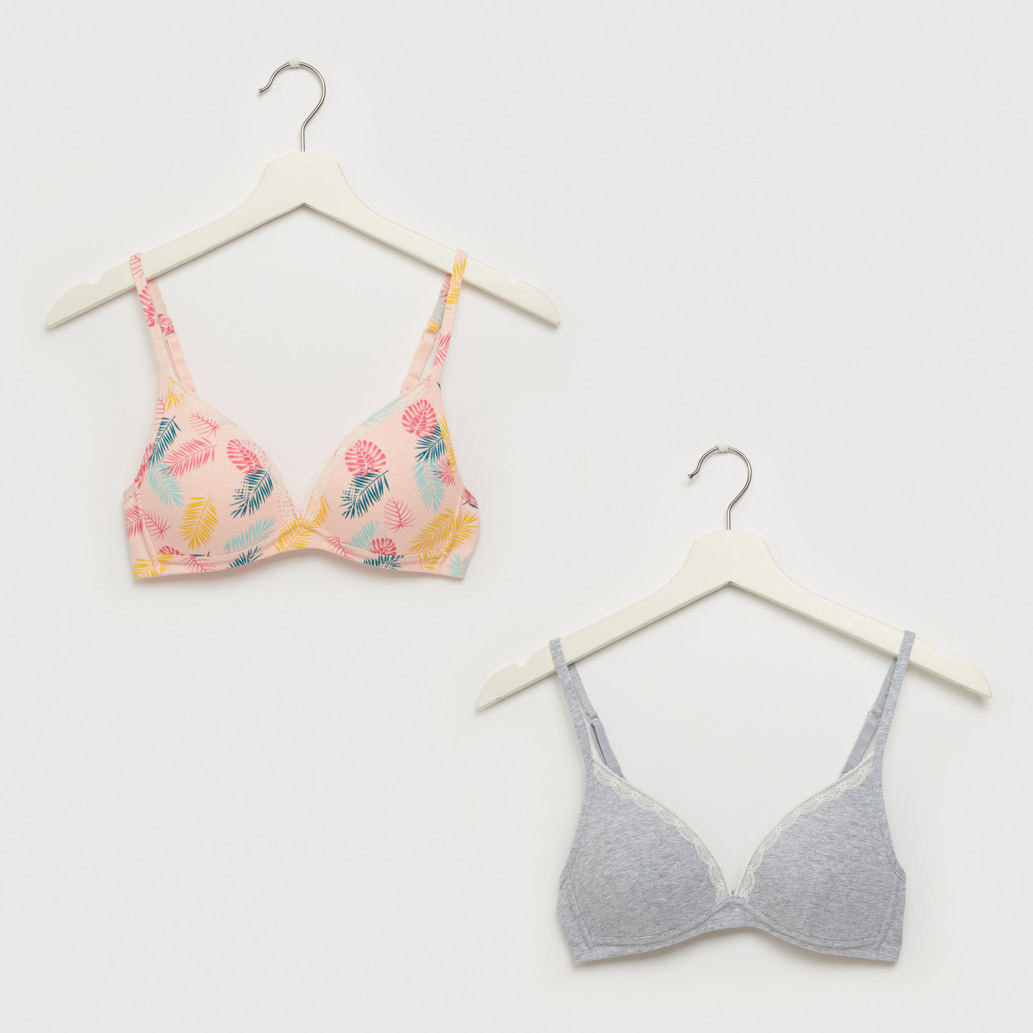Assorted Padded T-Shirt Bra with Hook and Eye Closure-women-clothing-lingerie-bras-image-1