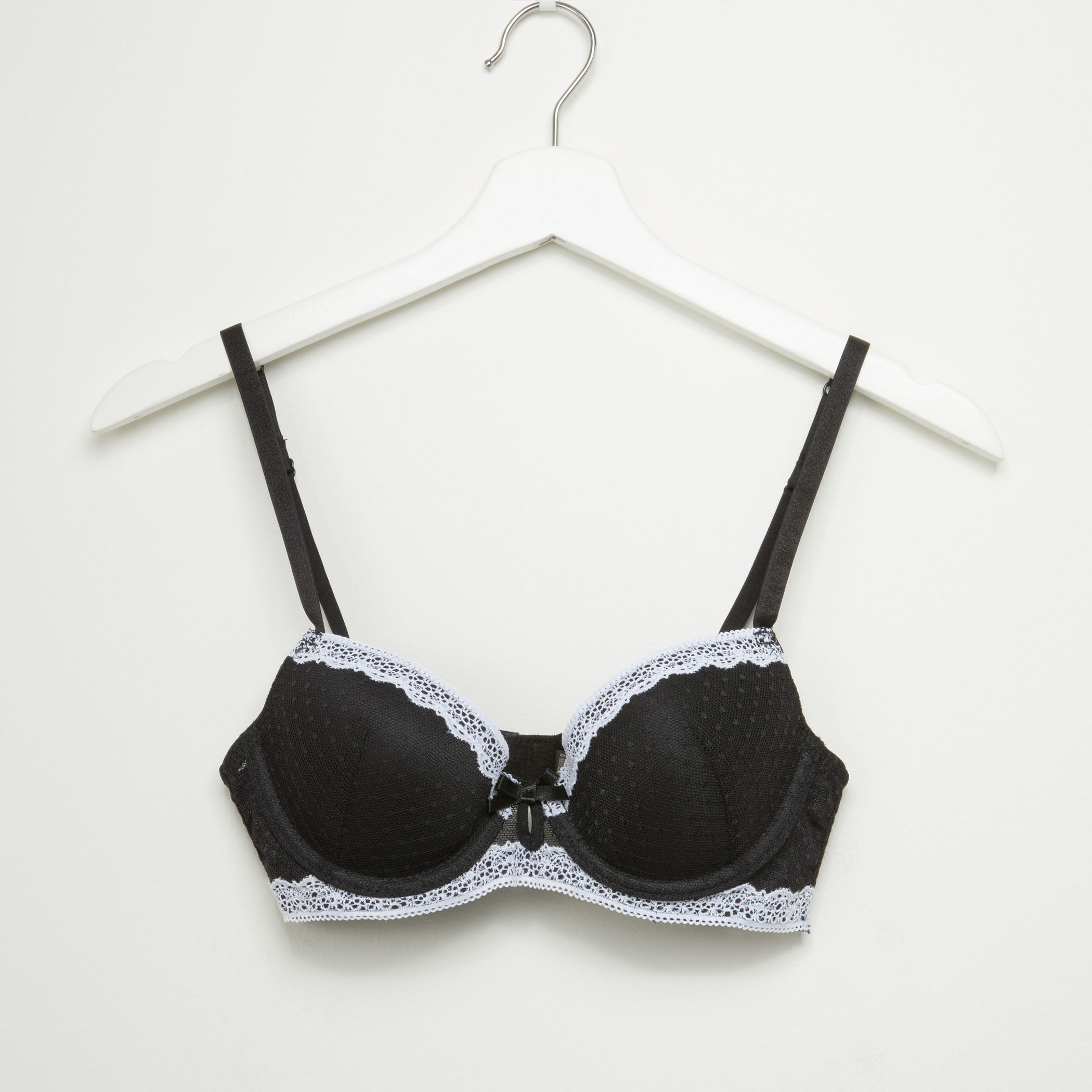 صدرية مبطّنة بتفاصيل دانتيل ومشبك إغلاق ناعم-women-clothing-lingerie-bras-image-1