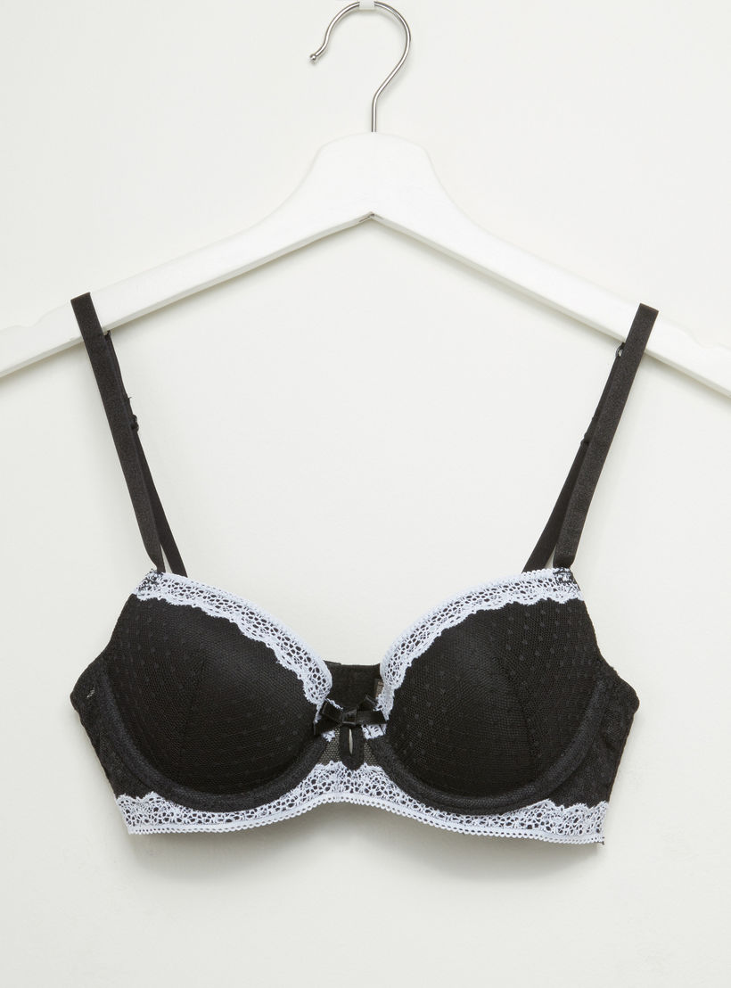 صدرية مبطّنة بتفاصيل دانتيل ومشبك إغلاق ناعم-women-clothing-lingerie-bras-image-1
