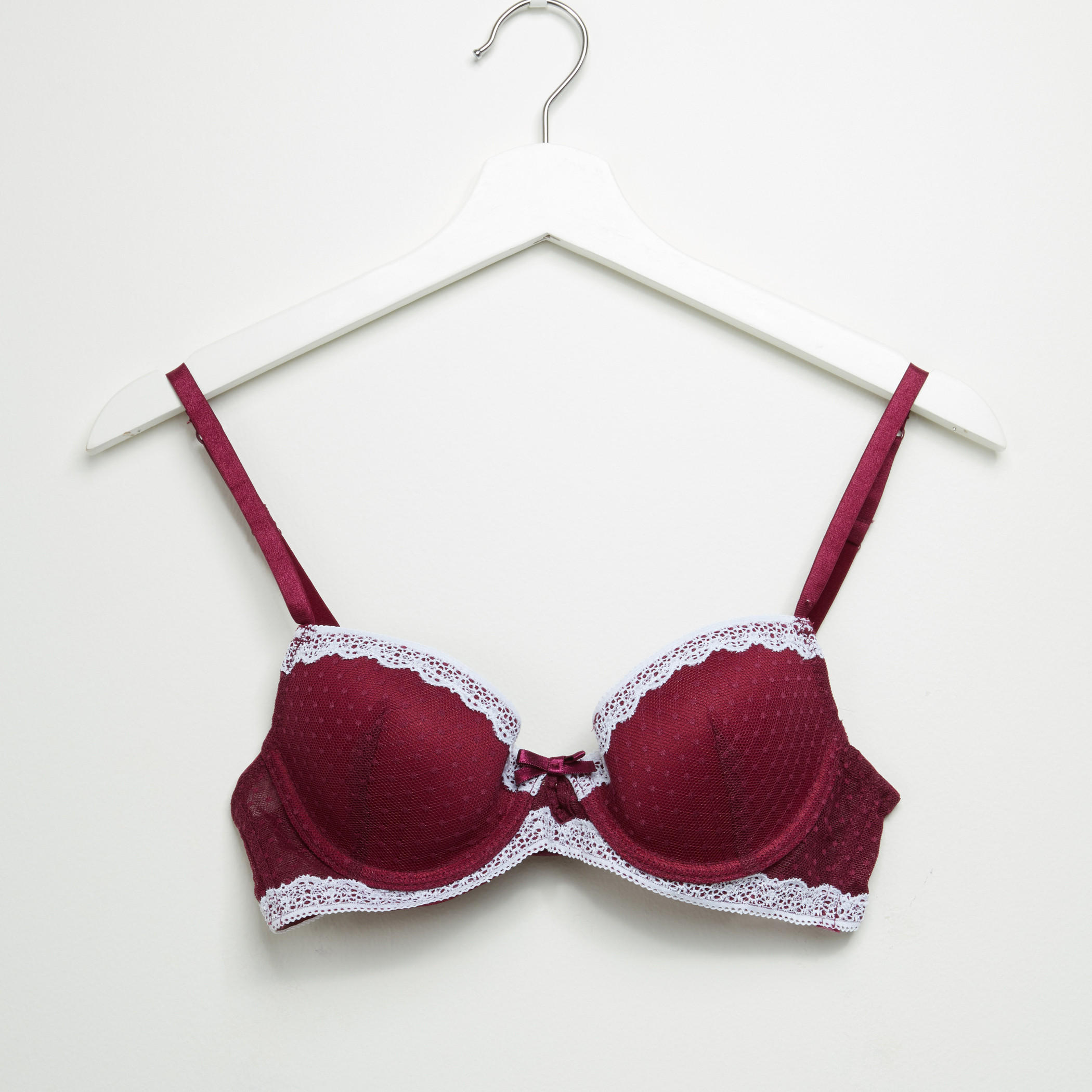 صدرية مبطّنة بتفاصيل دانتيل ومشبك إغلاق ناعم-women-clothing-lingerie-bras-image-1