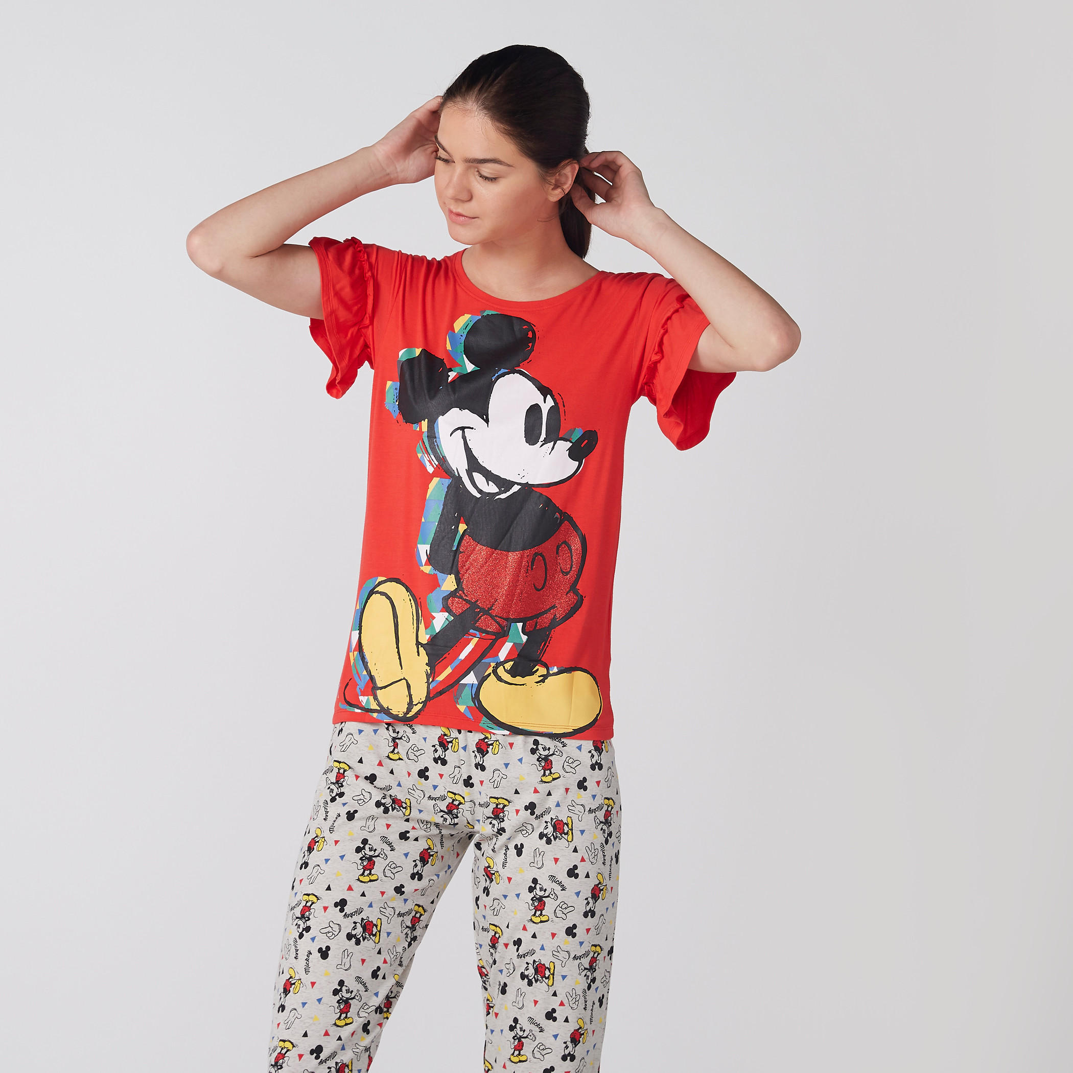 طقم بلوزة بطبعات ميكي ماوس وبنطال بيجاما-women-clothing-nightwear-pyjamas-longsets-image-2