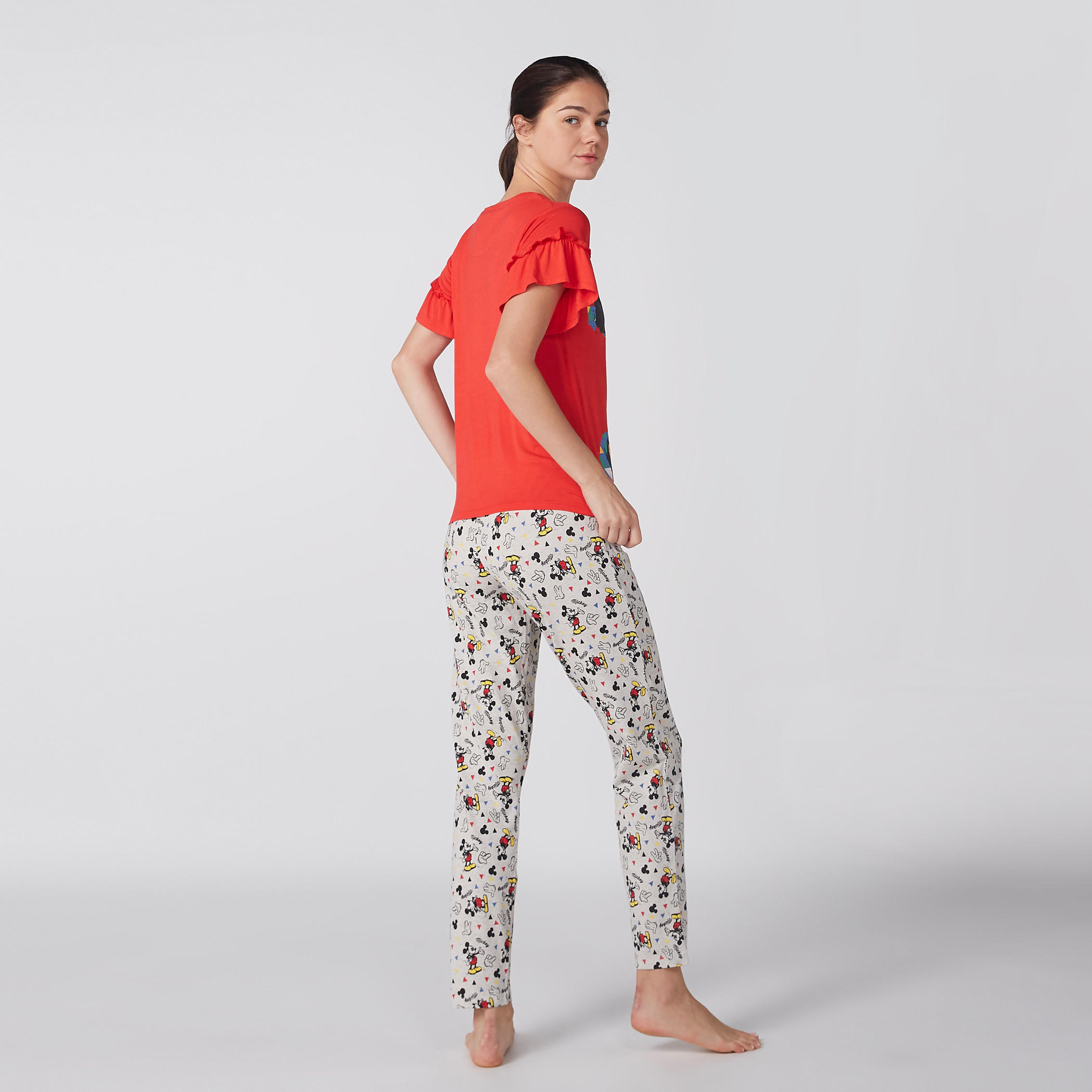 طقم بلوزة بطبعات ميكي ماوس وبنطال بيجاما-women-clothing-nightwear-pyjamas-longsets-image-1