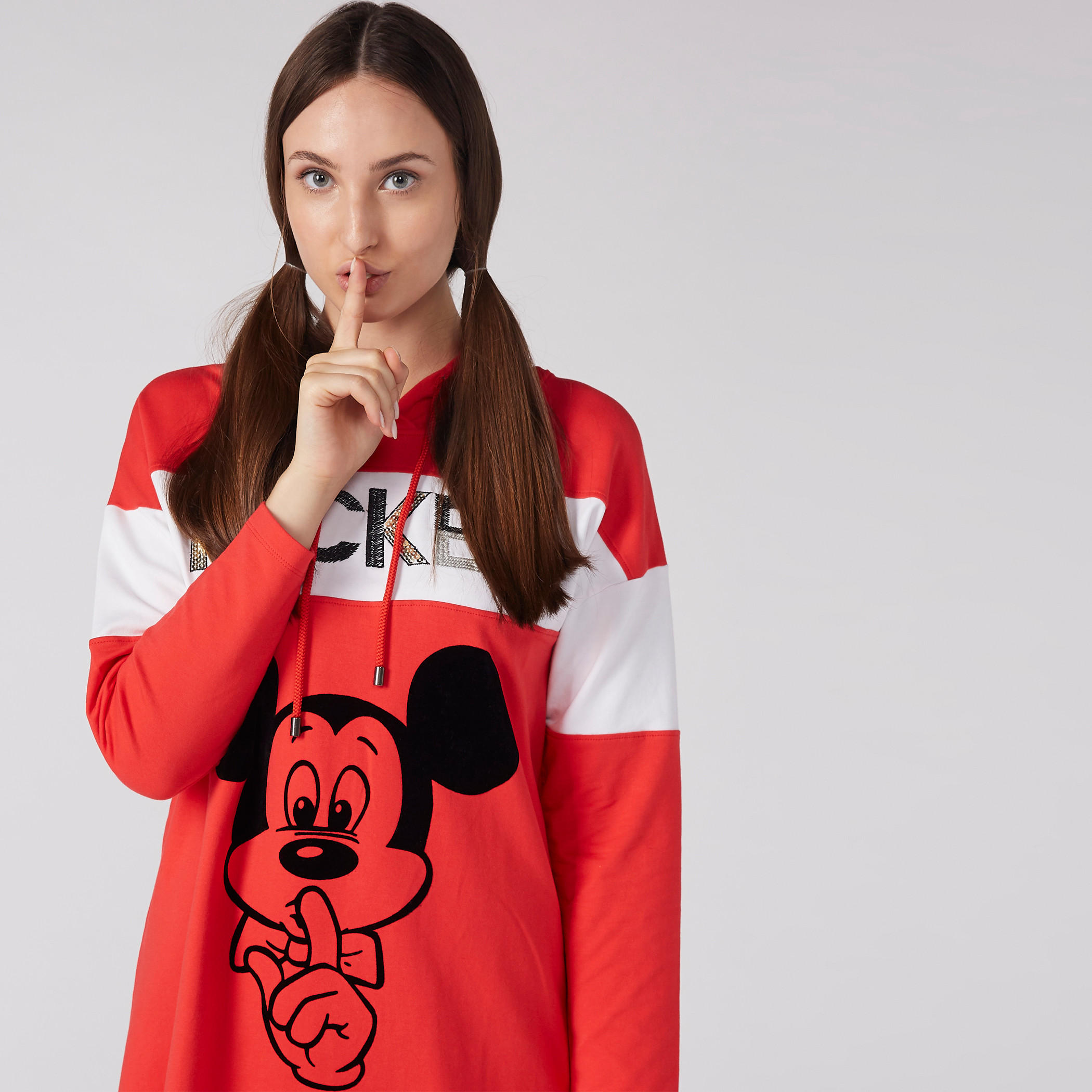 Mickey Mouse Printed Sleep Dress with Hood and Long Sleeves-women-clothing-nightwear-nighties-image-2