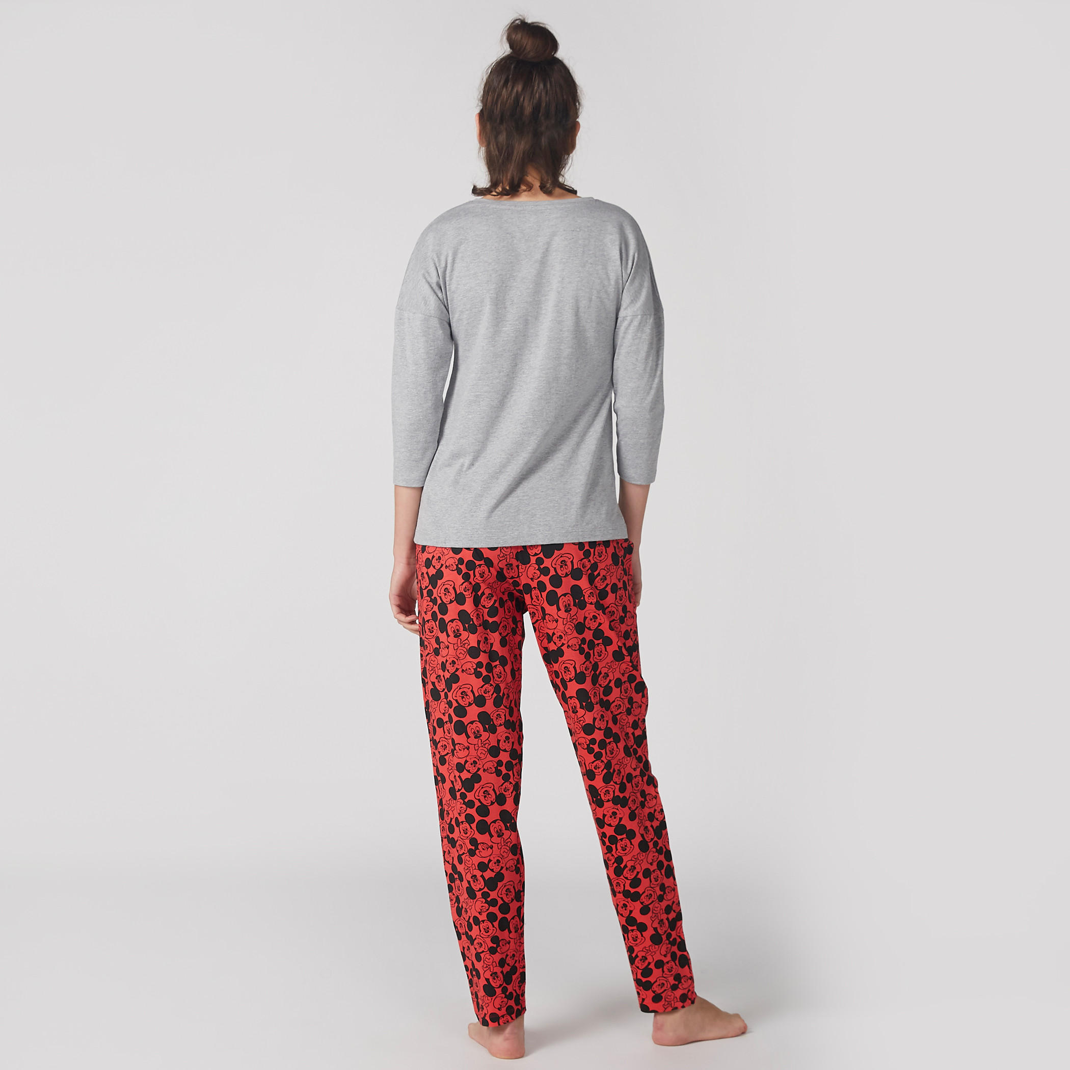 طقم بنطال بيجاما وتيشيرت بطبعات ميني وميكي ماوس-women-clothing-nightwear-pyjamas-longsets-image-2