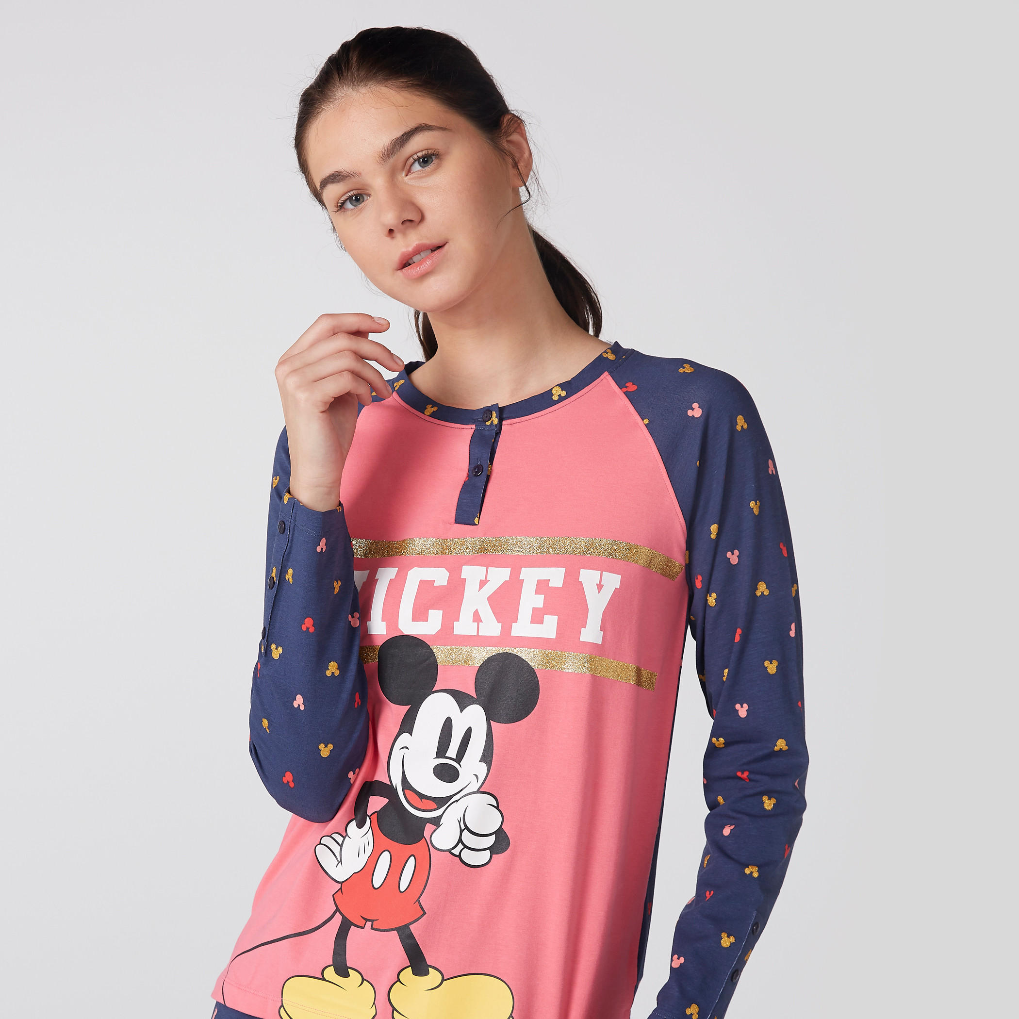 تيشيرت بأكمام مغايرة وطبعات ميكي ماوس مع شورت-women-clothing-nightwear-pyjamas-longsets-image-2