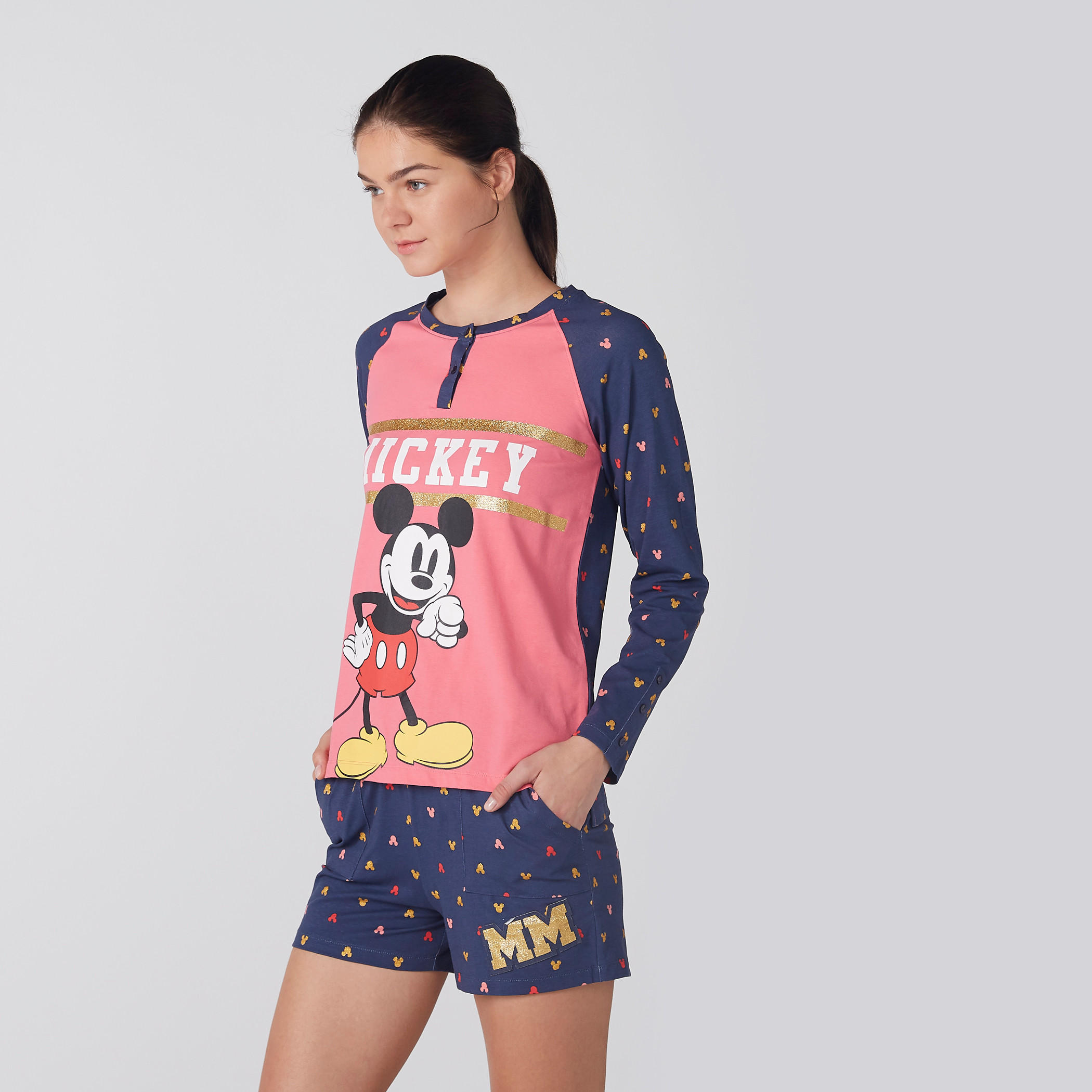 تيشيرت بأكمام مغايرة وطبعات ميكي ماوس مع شورت-women-clothing-nightwear-pyjamas-longsets-image-3