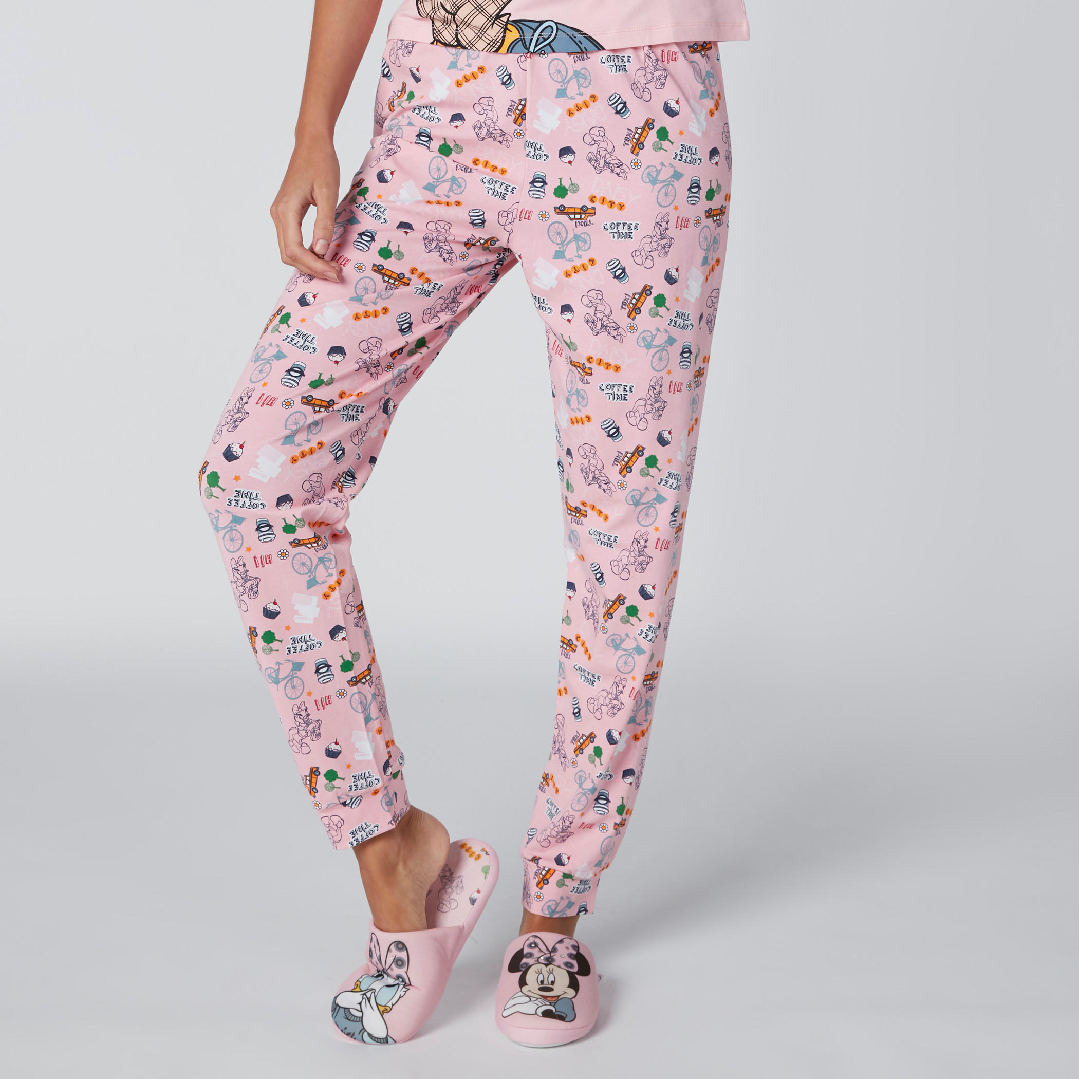 طقم بيجاما وتيشيرت بطبعات ديسي دك وأكمام قصيرة-women-clothing-nightwear-pyjamas-longsets-image-4