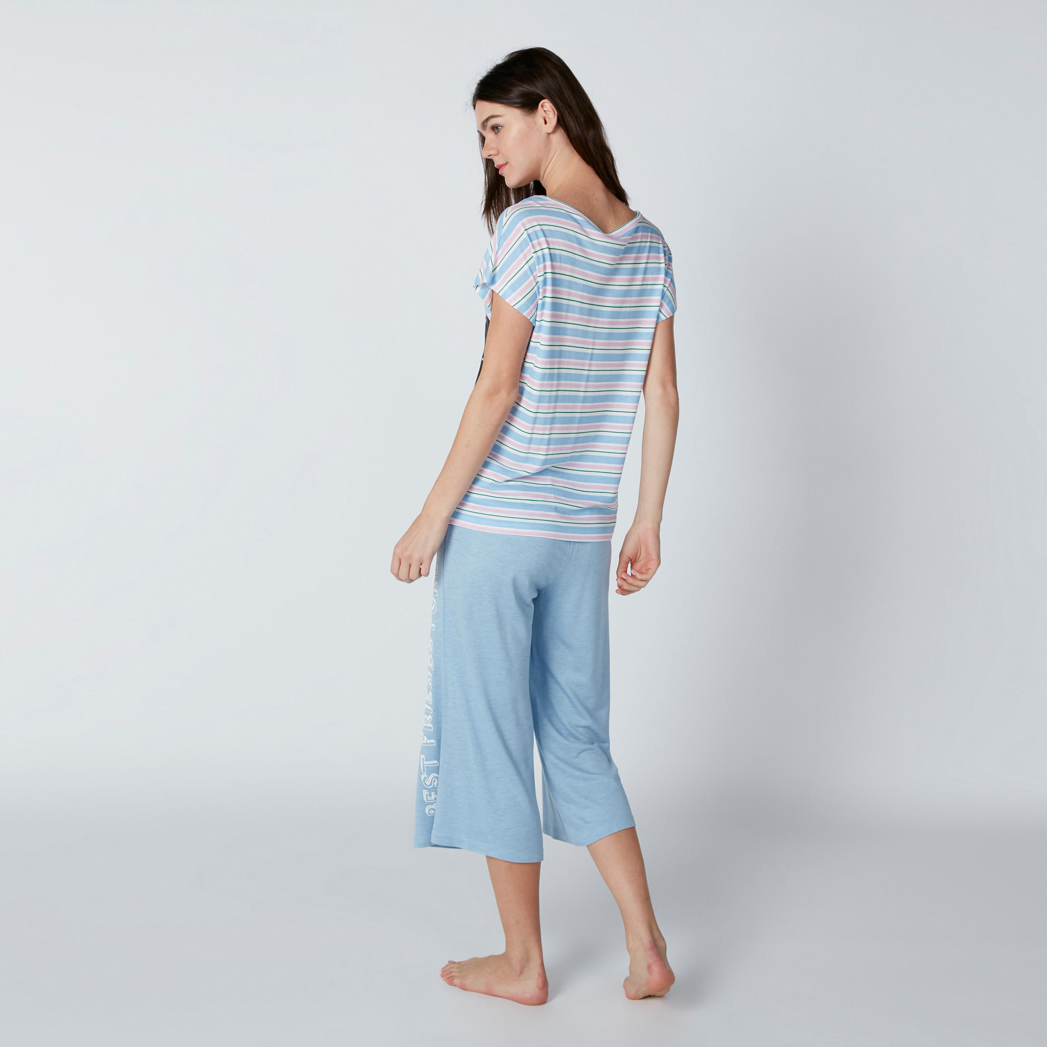 Minnie Mouse Printed T-Shirt with Capri-women-clothing-nightwear-pyjamas-longsets-image-2