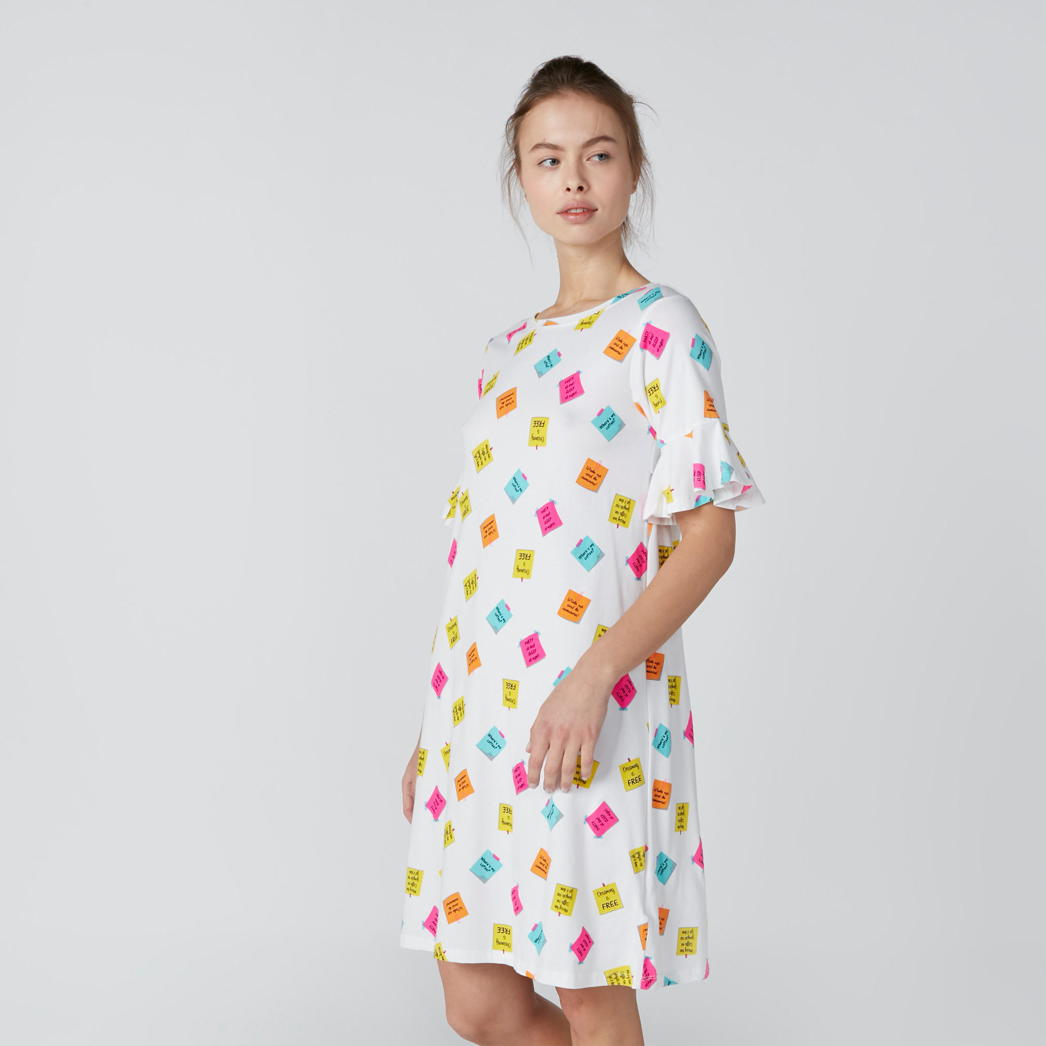 قميص نوم بياقة مستديرة وطبعات - طقم من قطعتين-women-clothing-nightwear-nighties-image-3