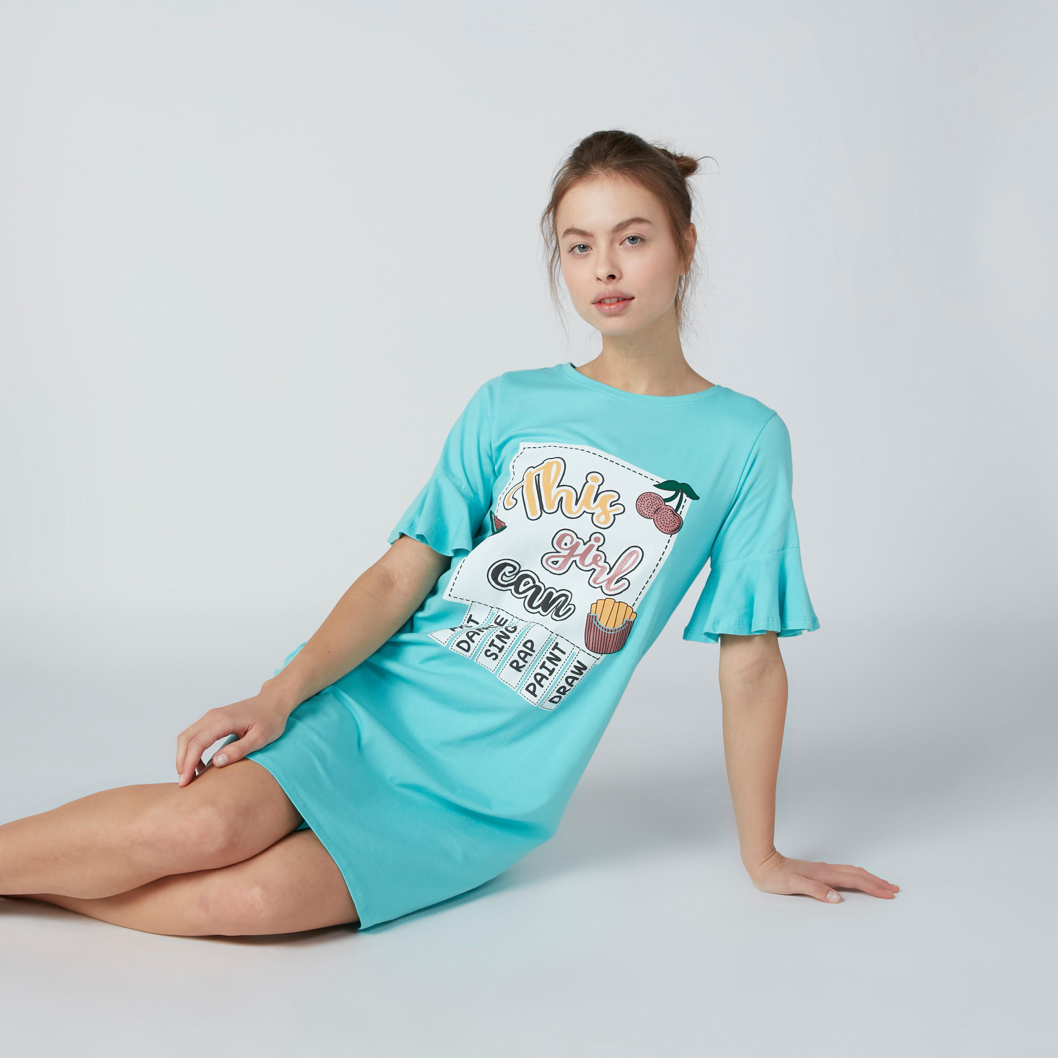 قميص نوم بياقة مستديرة وطبعات - طقم من قطعتين-women-clothing-nightwear-nighties-image-4