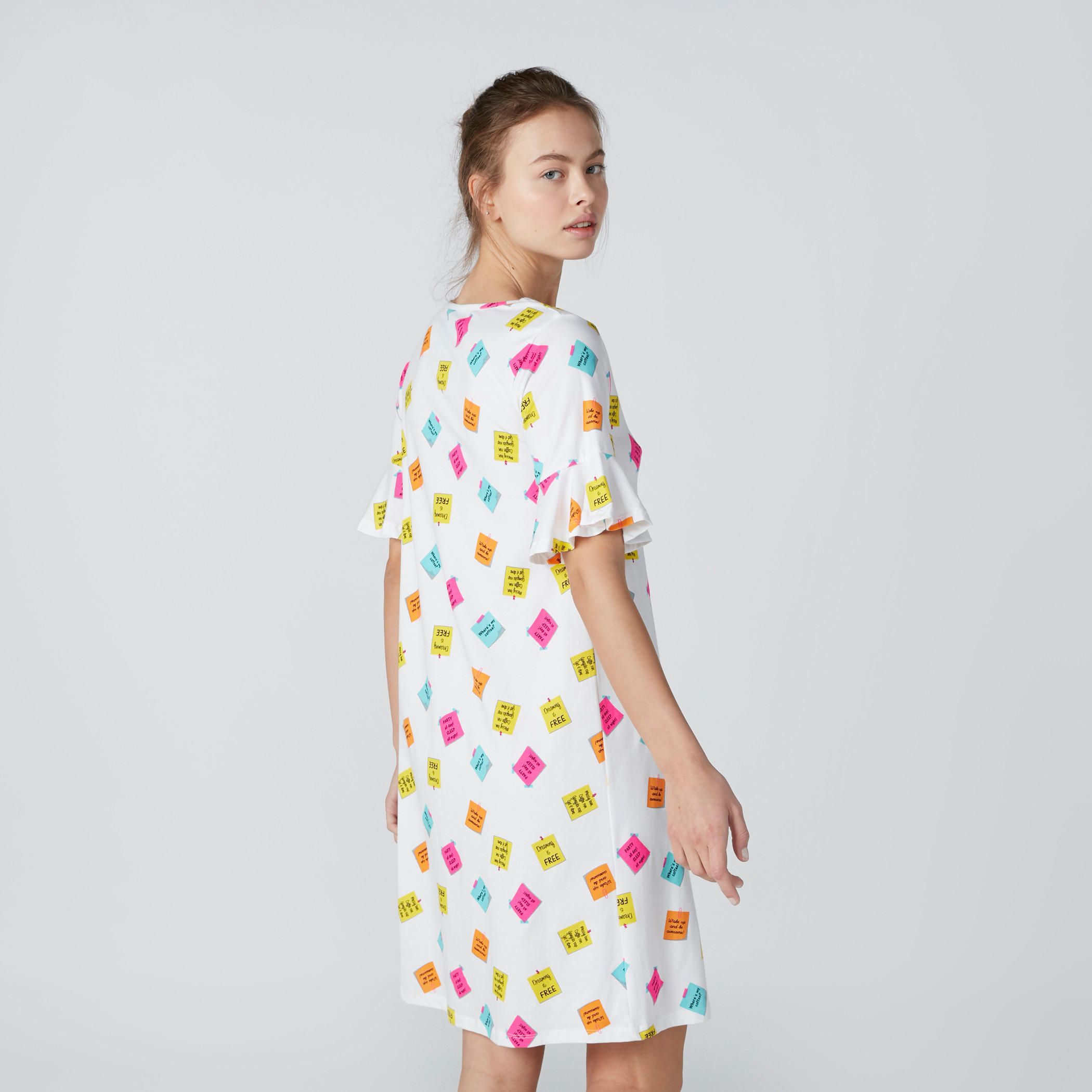 قميص نوم بياقة مستديرة وطبعات - طقم من قطعتين-women-clothing-nightwear-nighties-image-5