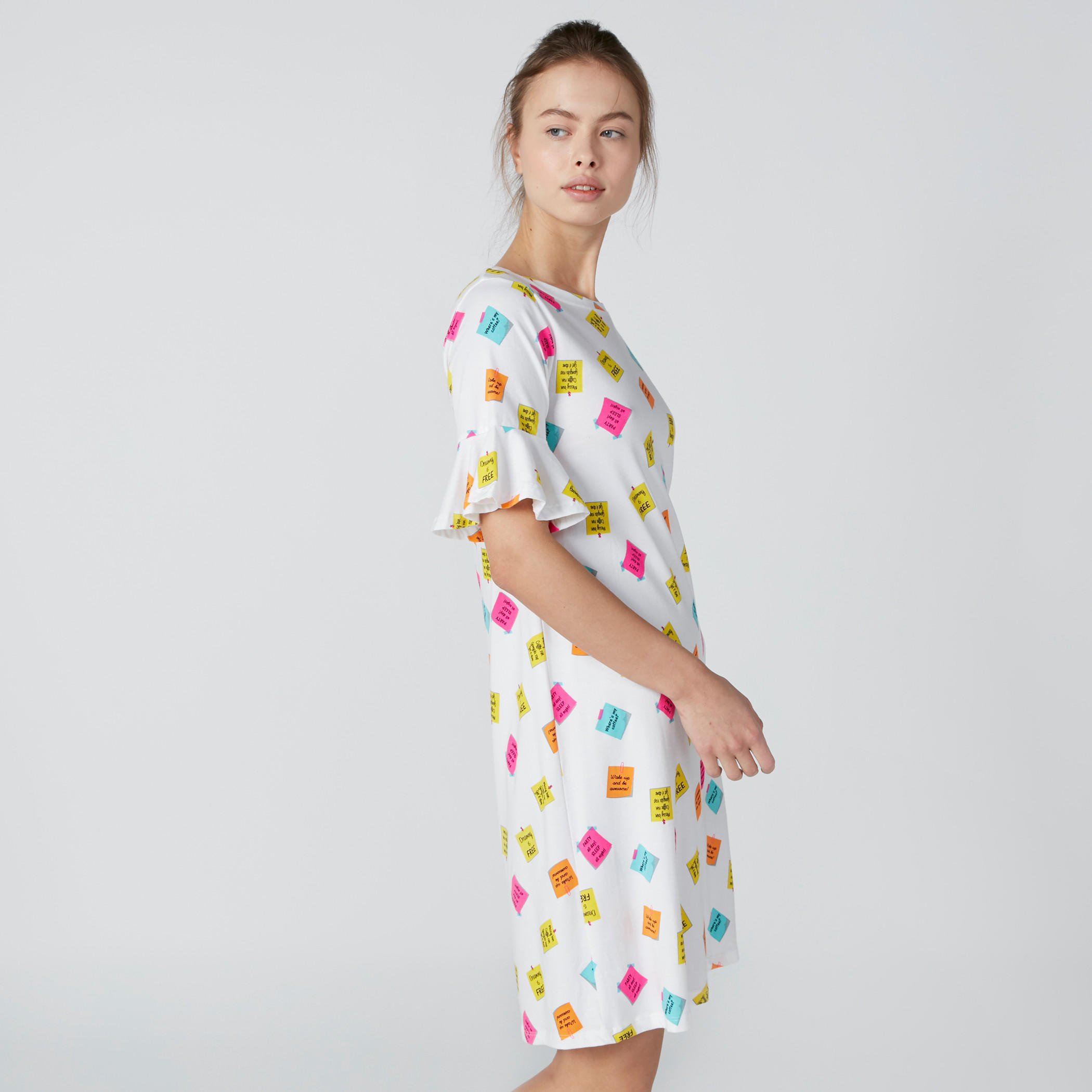 قميص نوم بياقة مستديرة وطبعات - طقم من قطعتين-women-clothing-nightwear-nighties-image-9