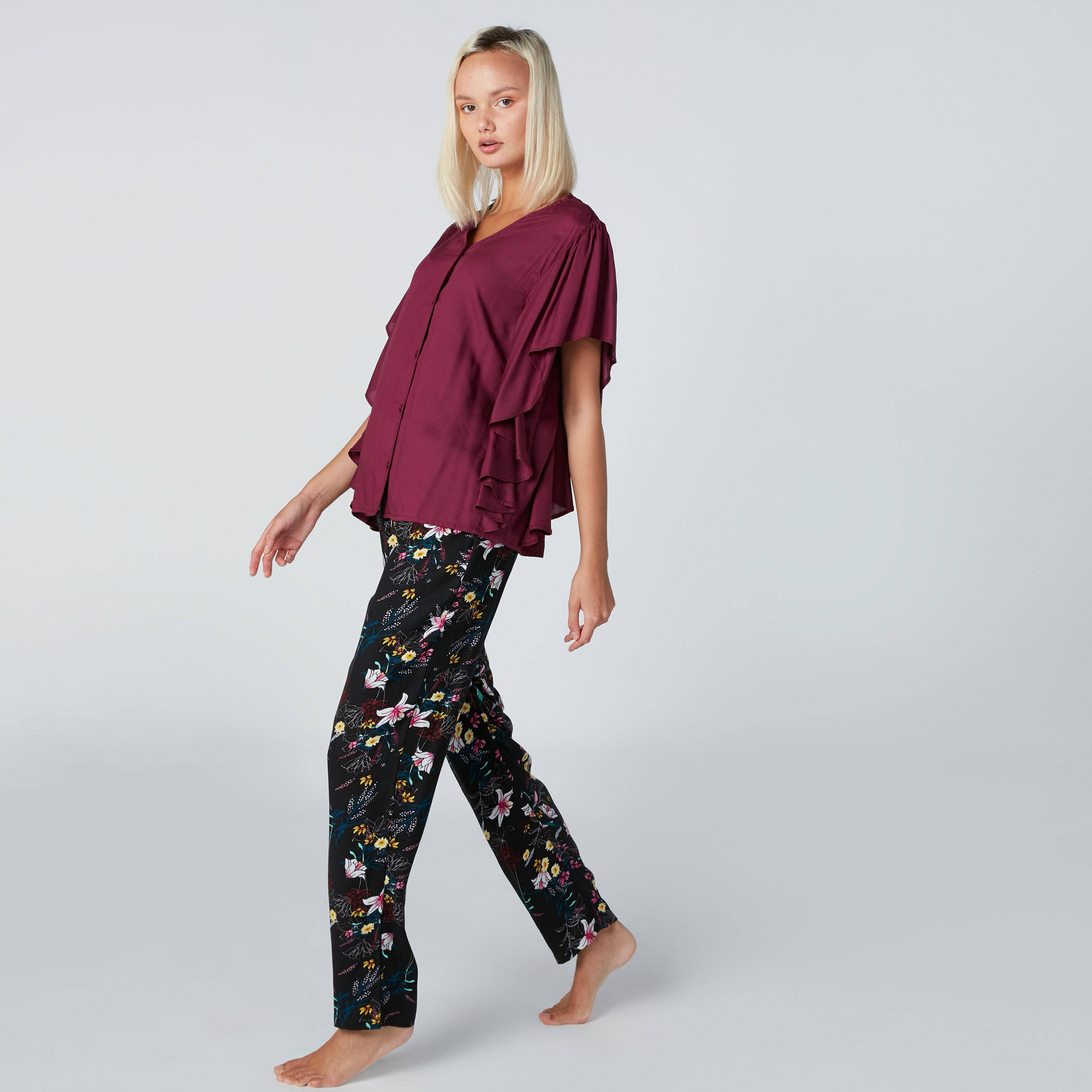 V-Neck Shirt and Printed Pyjama Set-women-clothing-nightwear-pyjamas-longsets-image-1