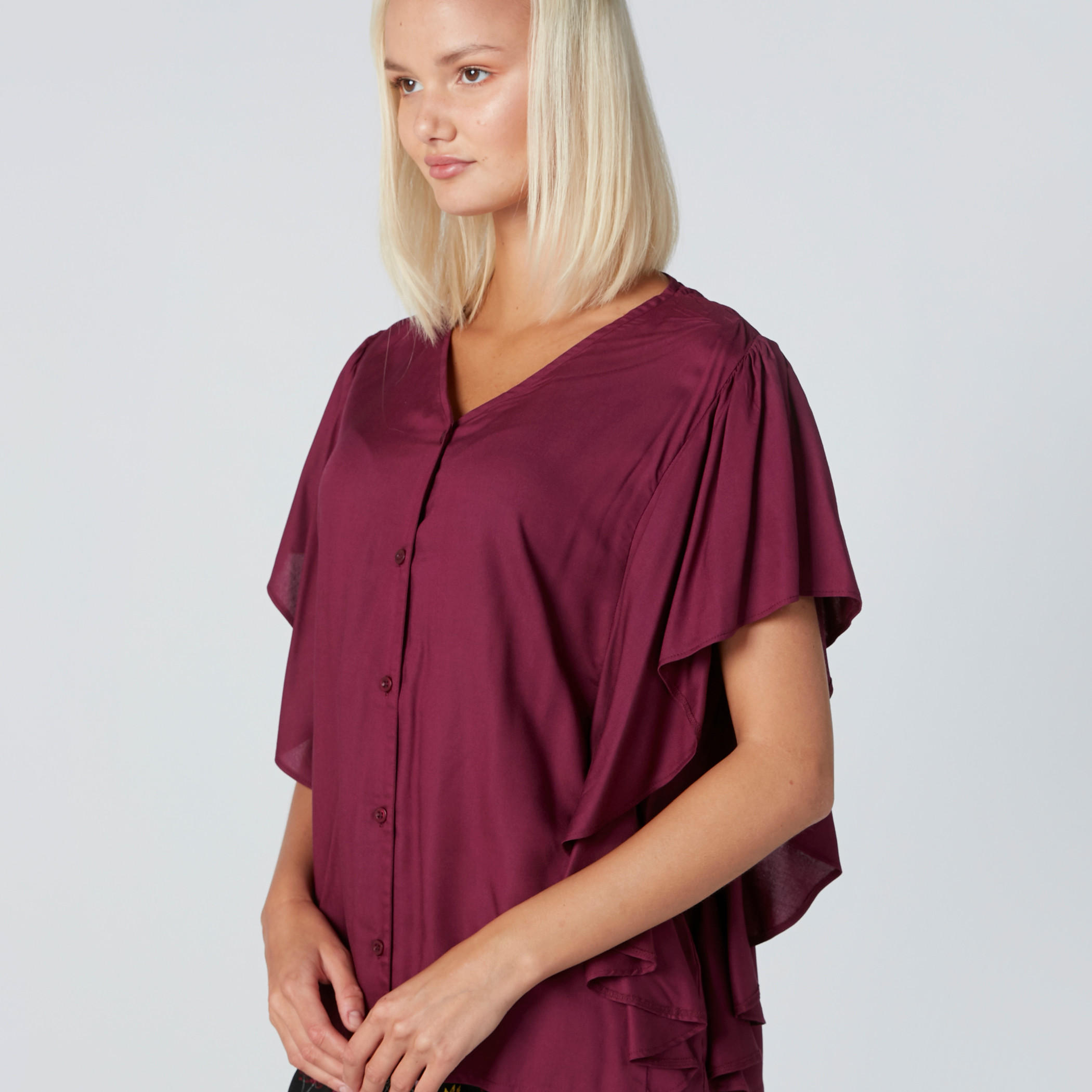 V-Neck Shirt and Printed Pyjama Set-women-clothing-nightwear-pyjamas-longsets-image-3