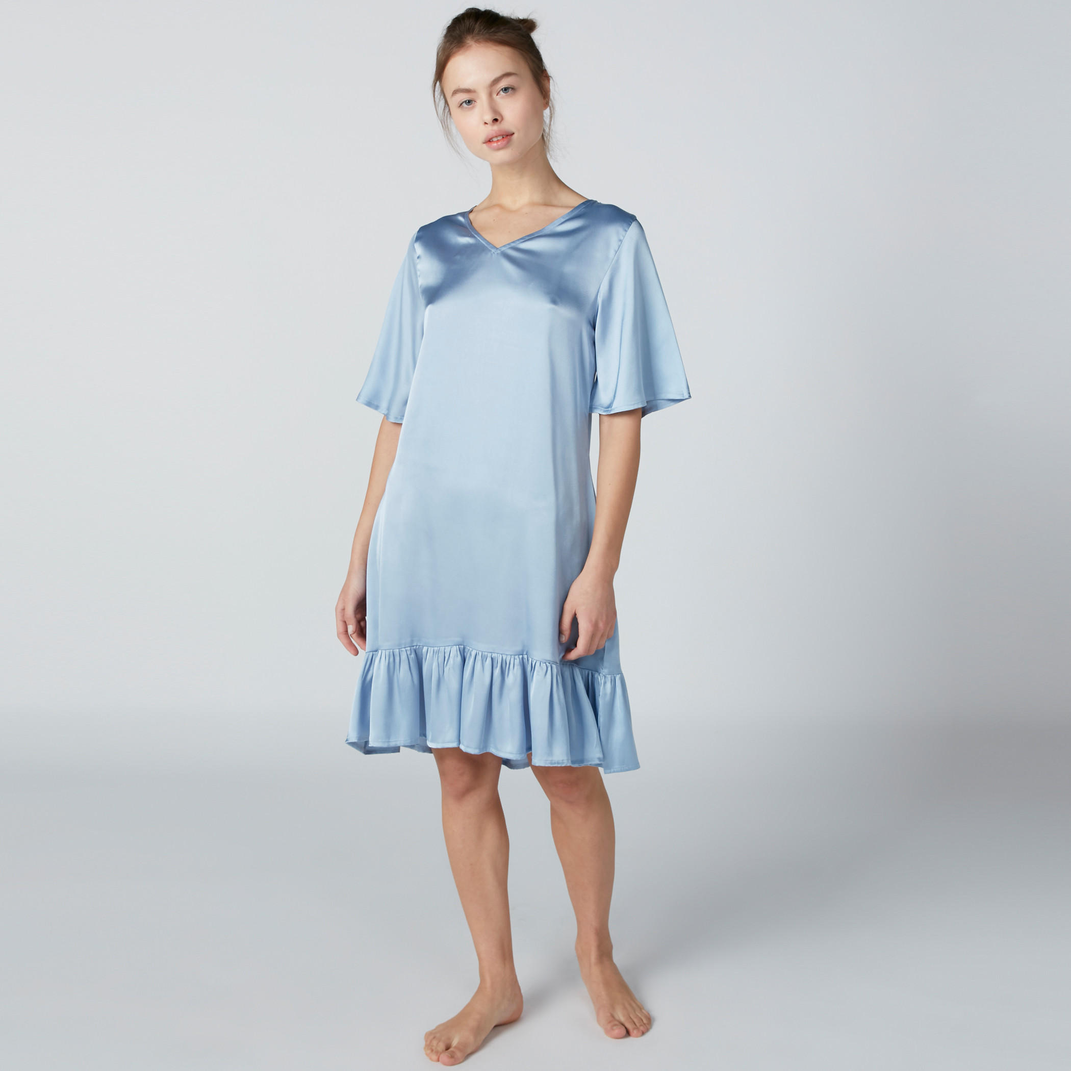 قميص نوم متوسط الطول بياقة V وأكمام واسعة - طقم من قطعتين-women-clothing-nightwear-nighties-image-3