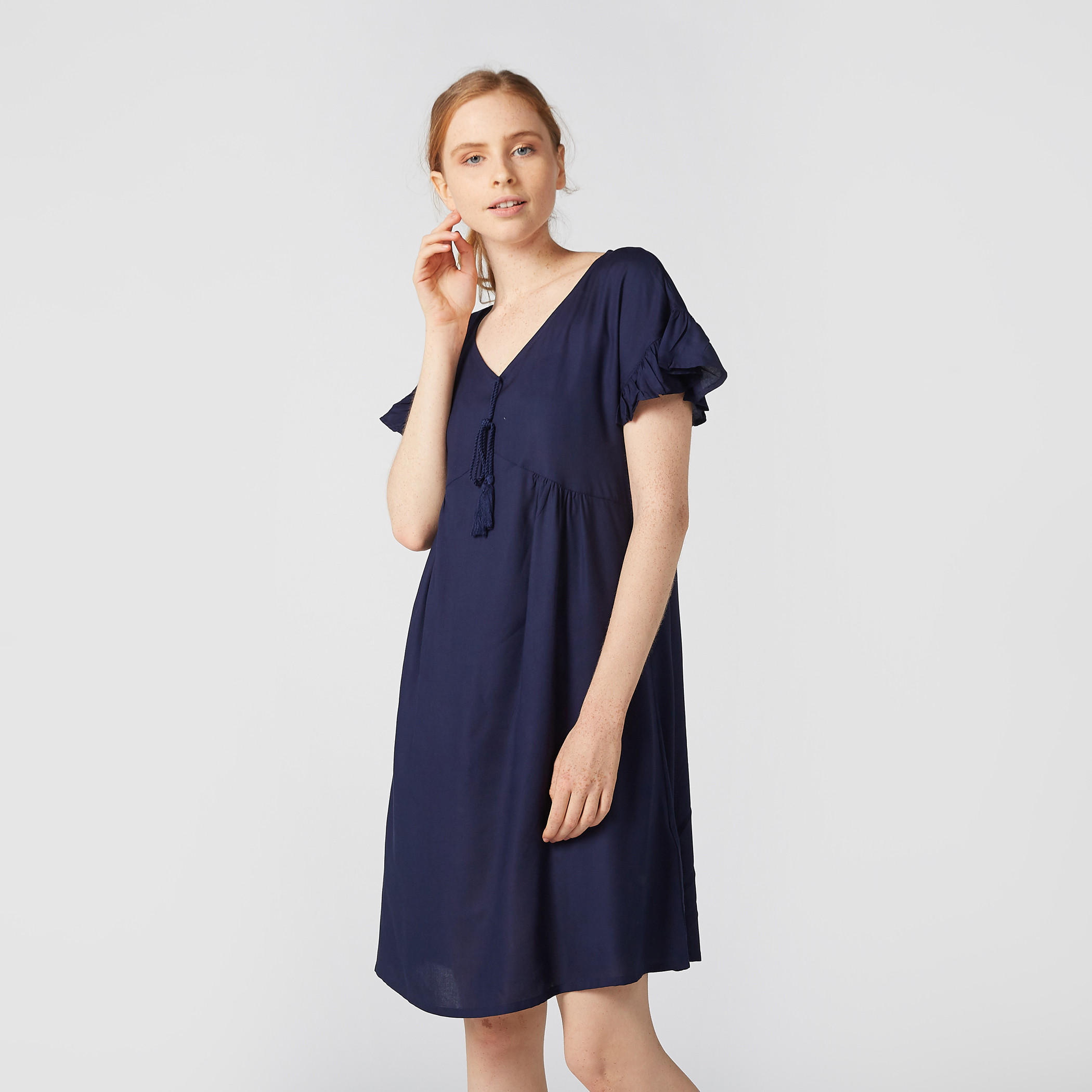 قمصان نوم ميدي بياقة V وأربطة - طقم من قطعتين-women-clothing-nightwear-pyjamas-longsets-image-1