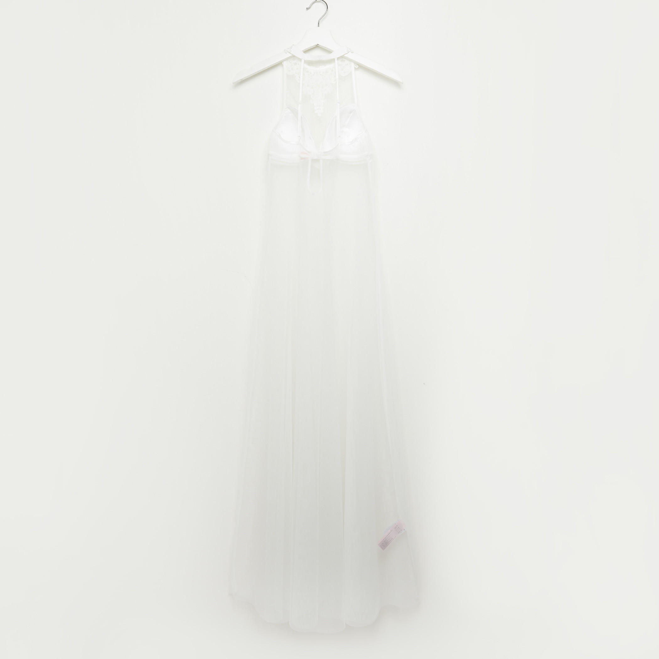قميص نوم بحمّالات رفيعة وتفاصيل دانتيل-women-clothing-nightwear-nighties-image-2